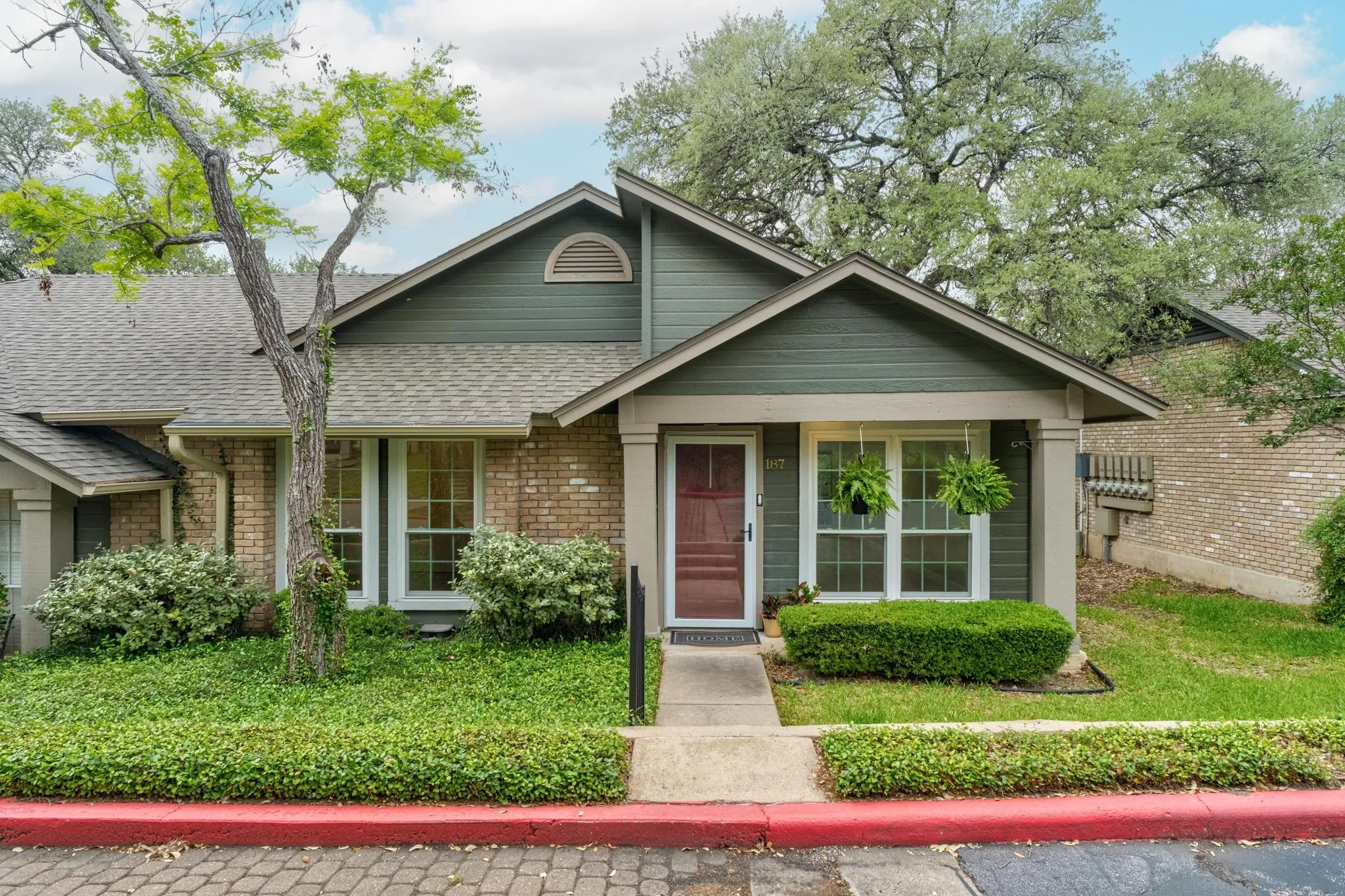 Photo of 1015 E YAGER LN #187, Austin, TX, 78753