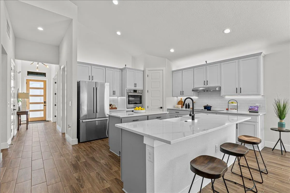 Photo 5 of 9516 PETRICHOR BLVD