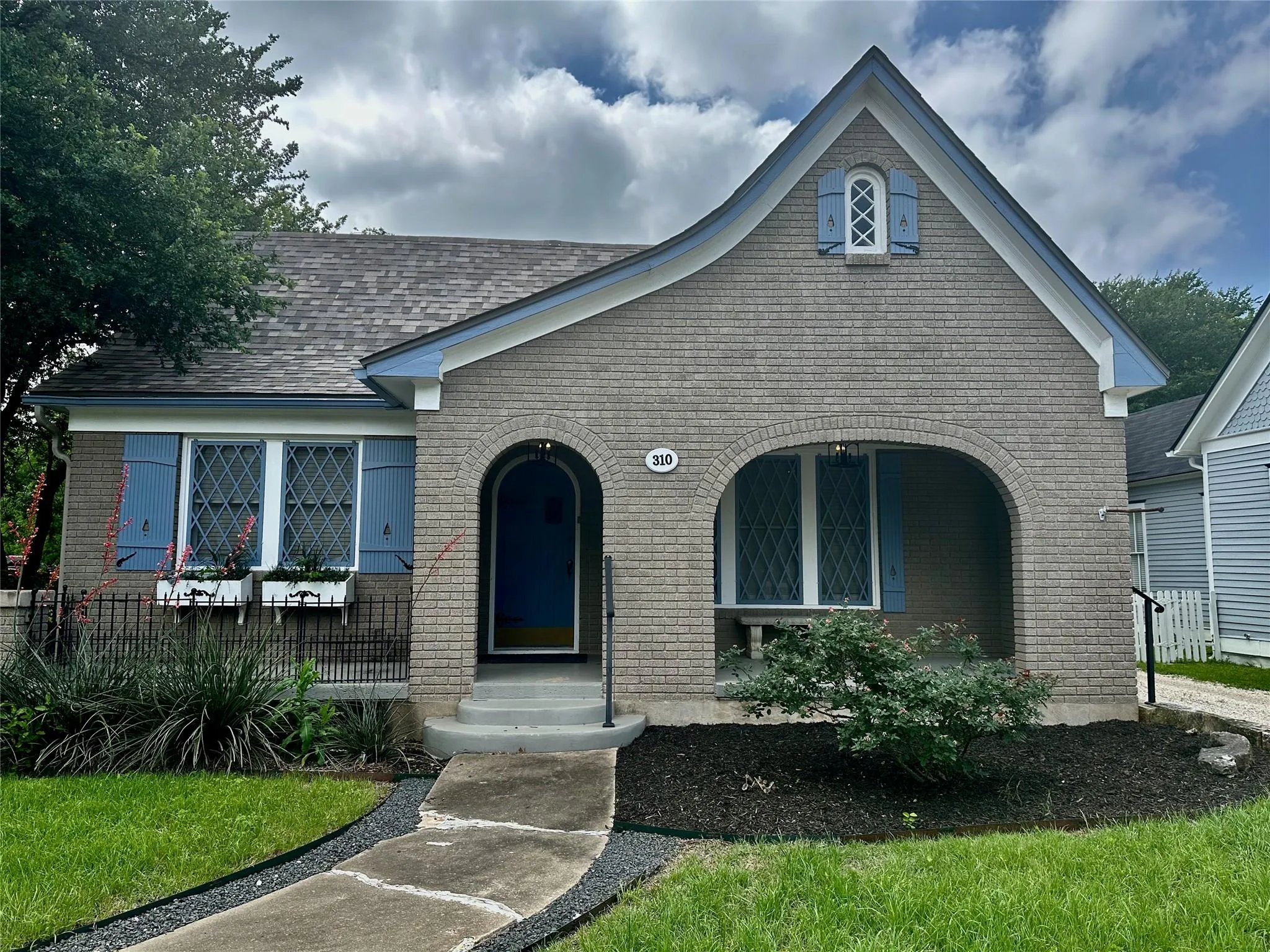 Photo of 310 W UNIVERSITY AVE #3, Georgetown, TX, 78626