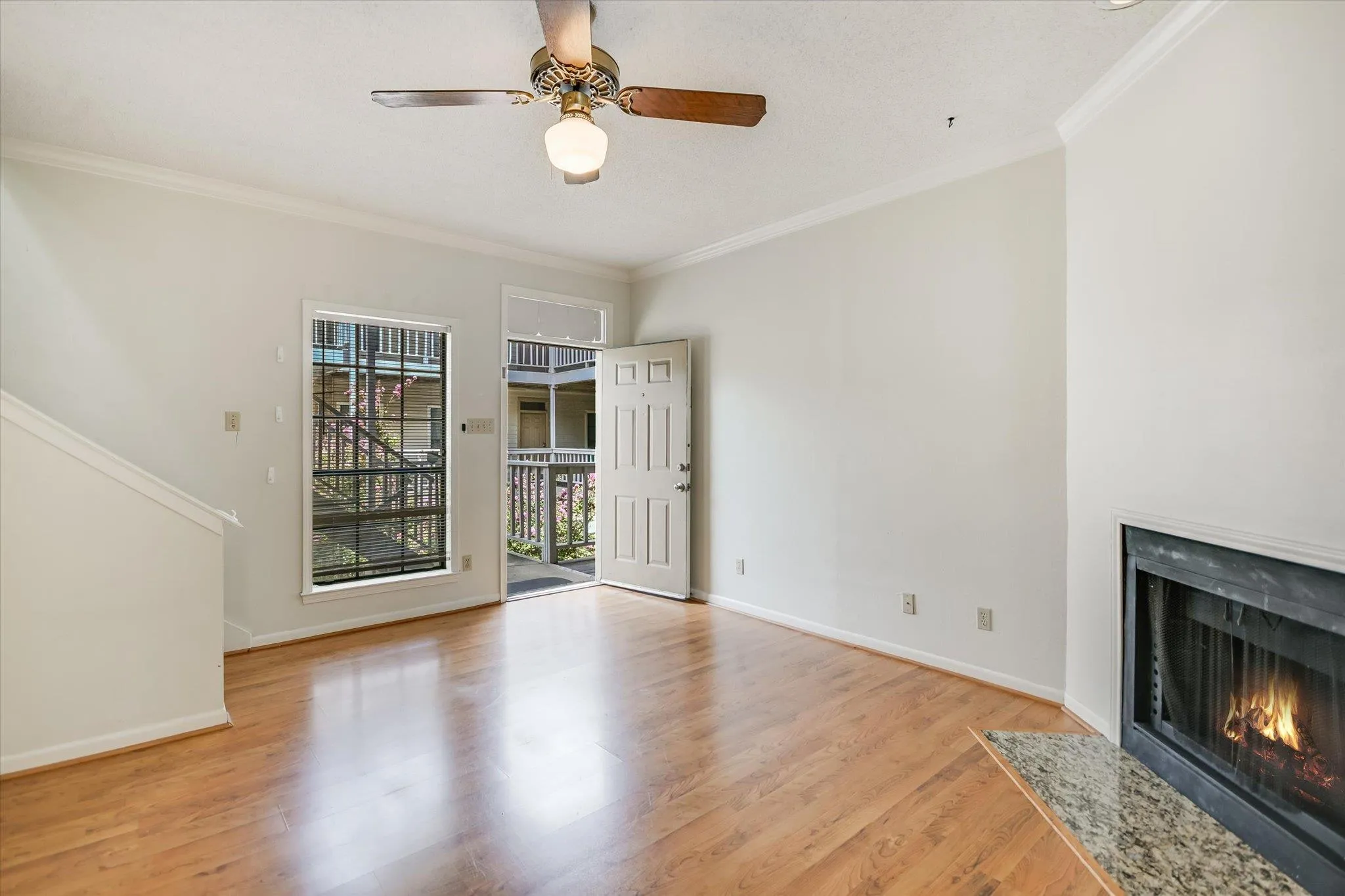 Photo 4 of 715 W 22ND 1/2 ST #208