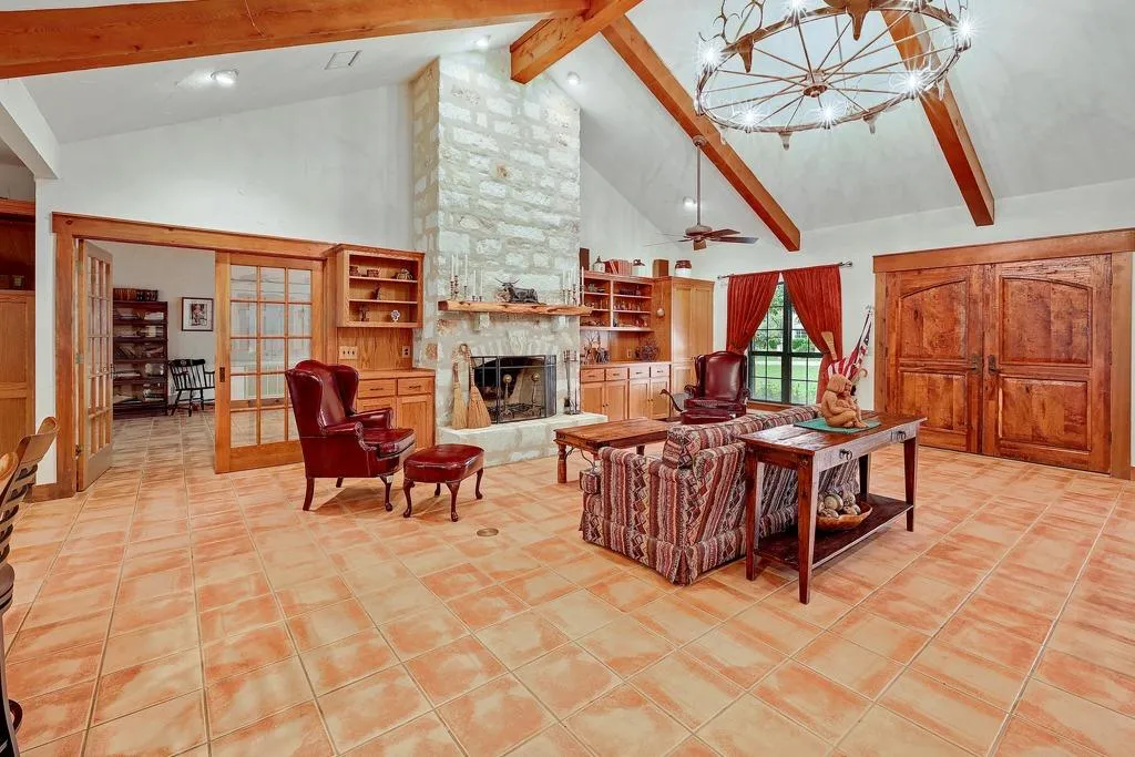 Photo of 95 AUGUSTA DR, Wimberley, TX, 78676