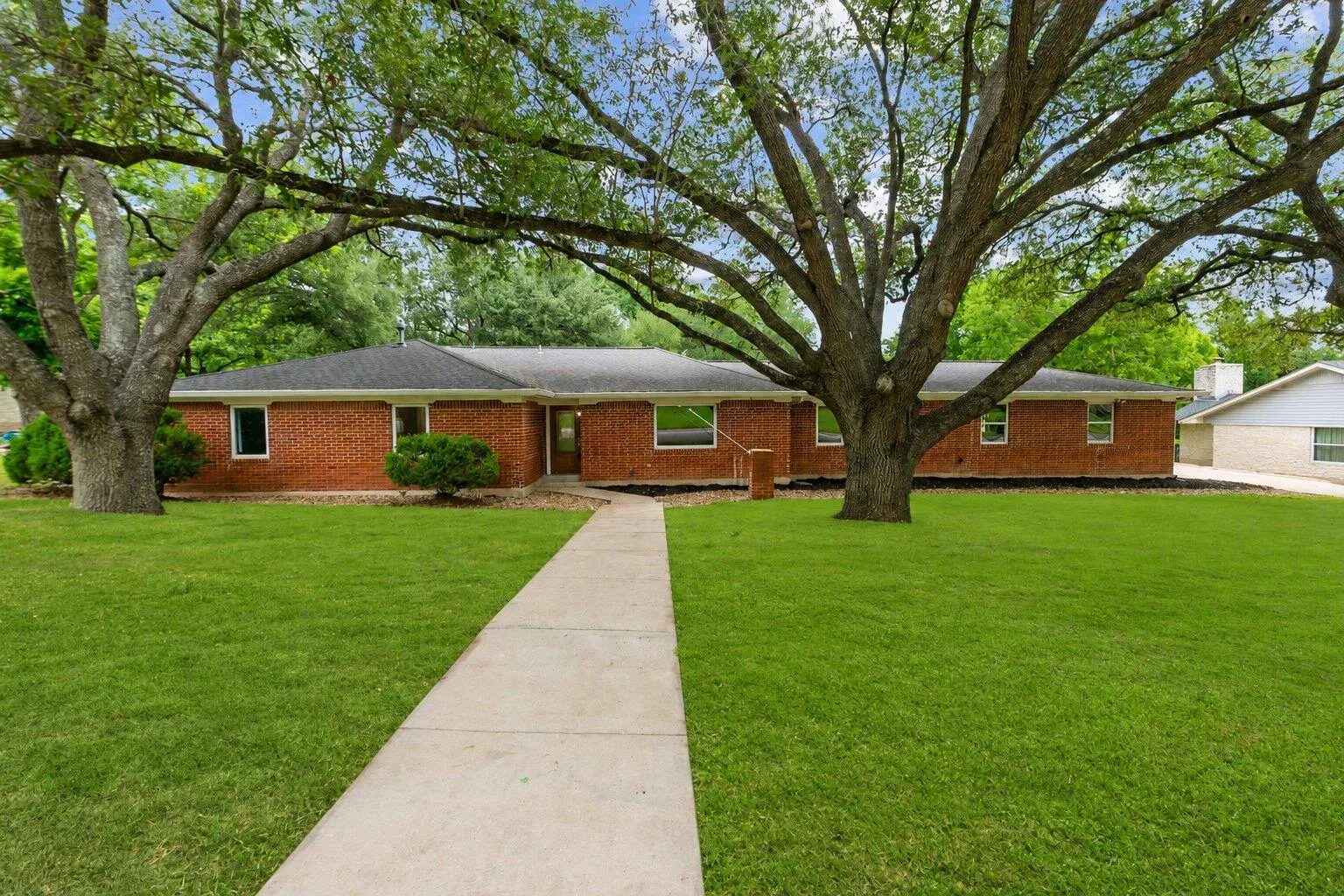 Photo 4 of 3604 CARLA DR