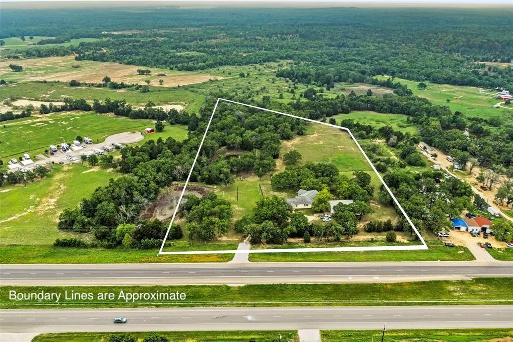 Photo of 1389 HIGHWAY 290 E, Elgin, TX, 78621