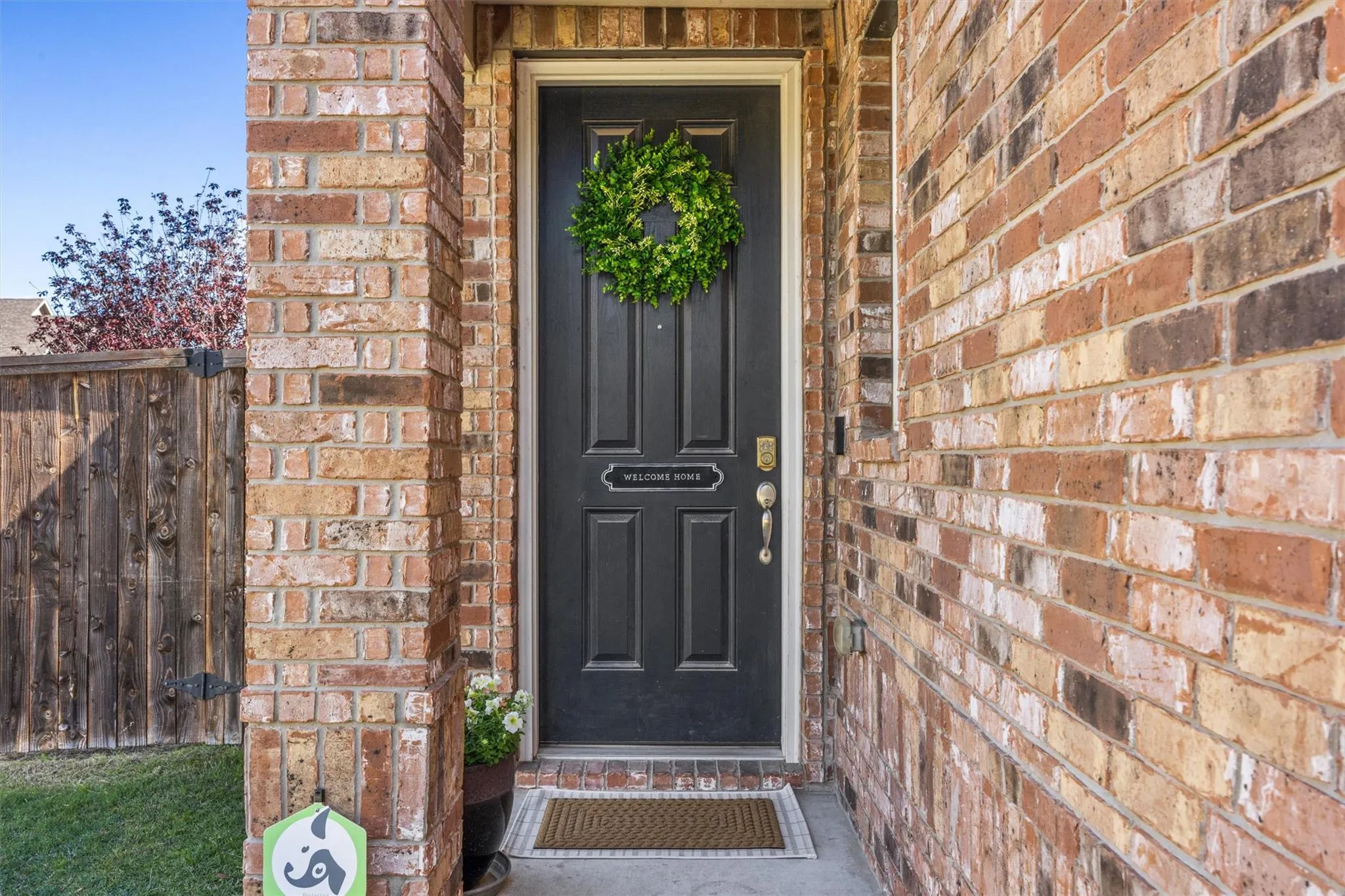 Photo 2 of 101 MUENSTER DR #154
