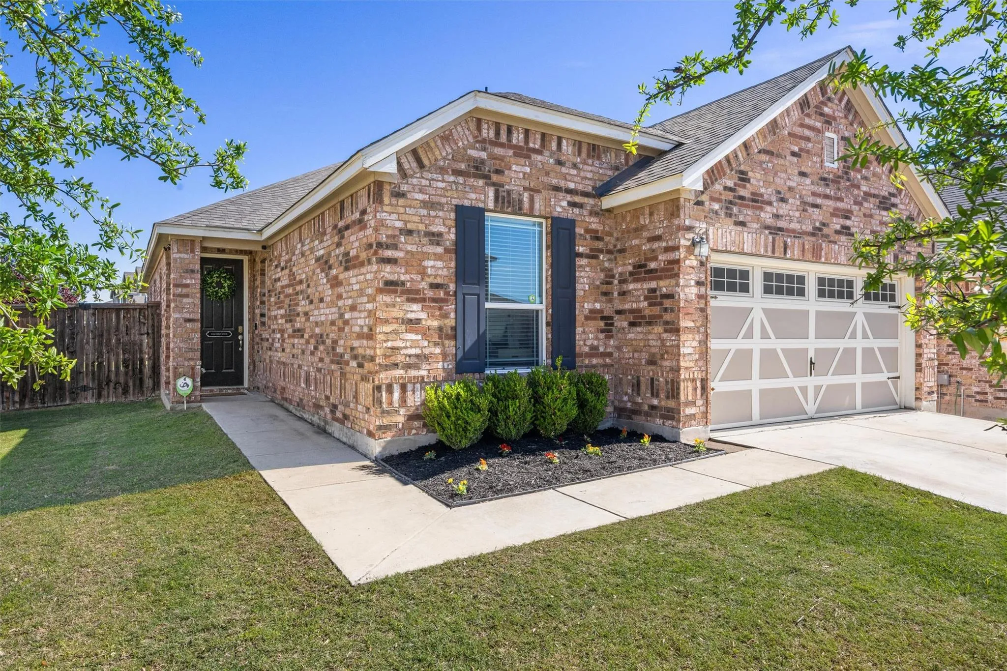 Photo of 101 MUENSTER DR #154, Hutto, TX, 78634