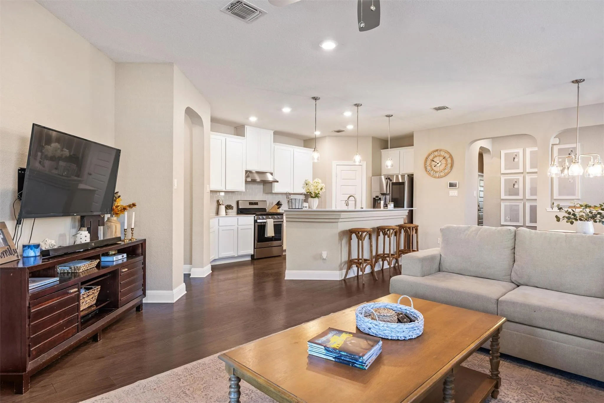 Photo 5 of 101 MUENSTER DR #154