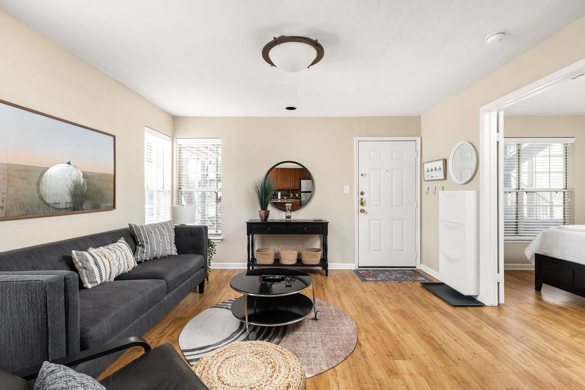 Photo 3 of 7685 NORTHCROSS DR #1006
