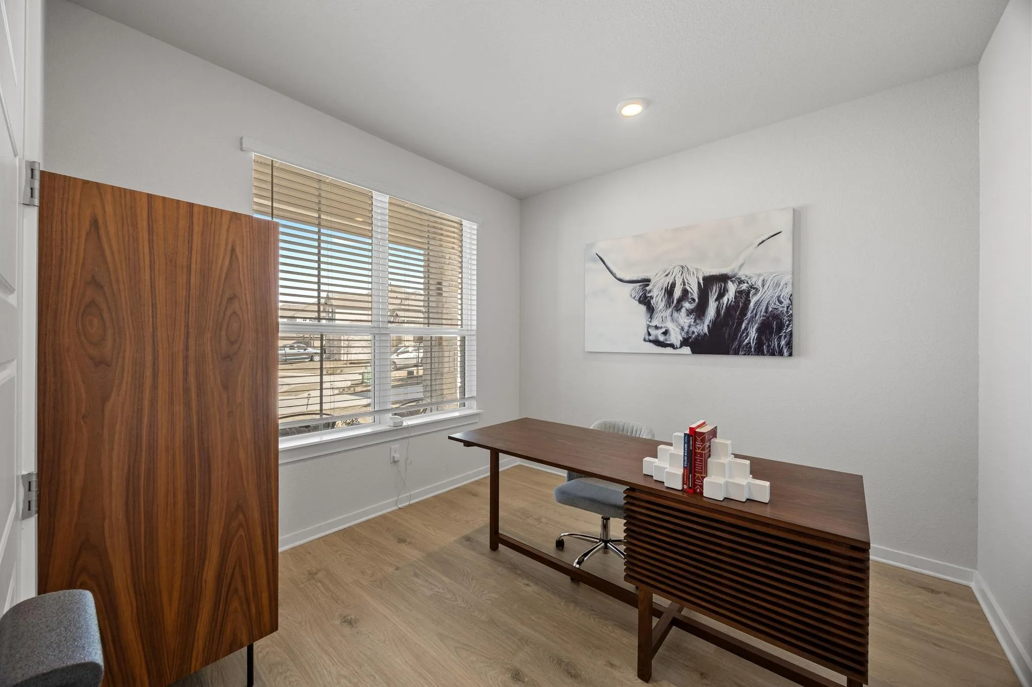 Photo 4 of 432 TINTO ST