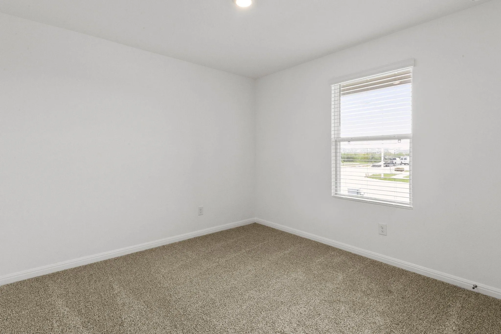 Photo 4 of 104 WAGNER WAY