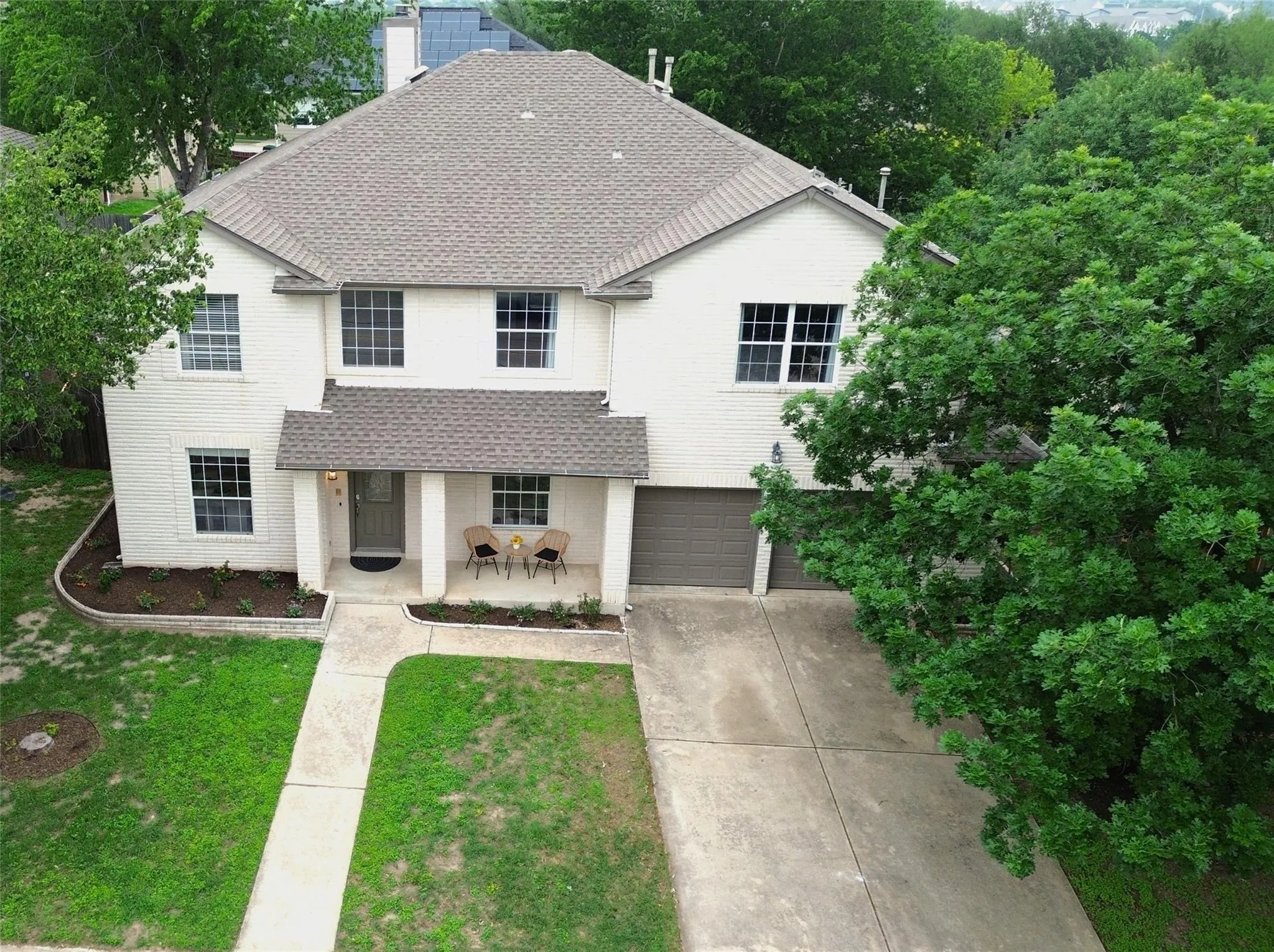 Photo 2 of 208 SETTLERS VALLEY DR