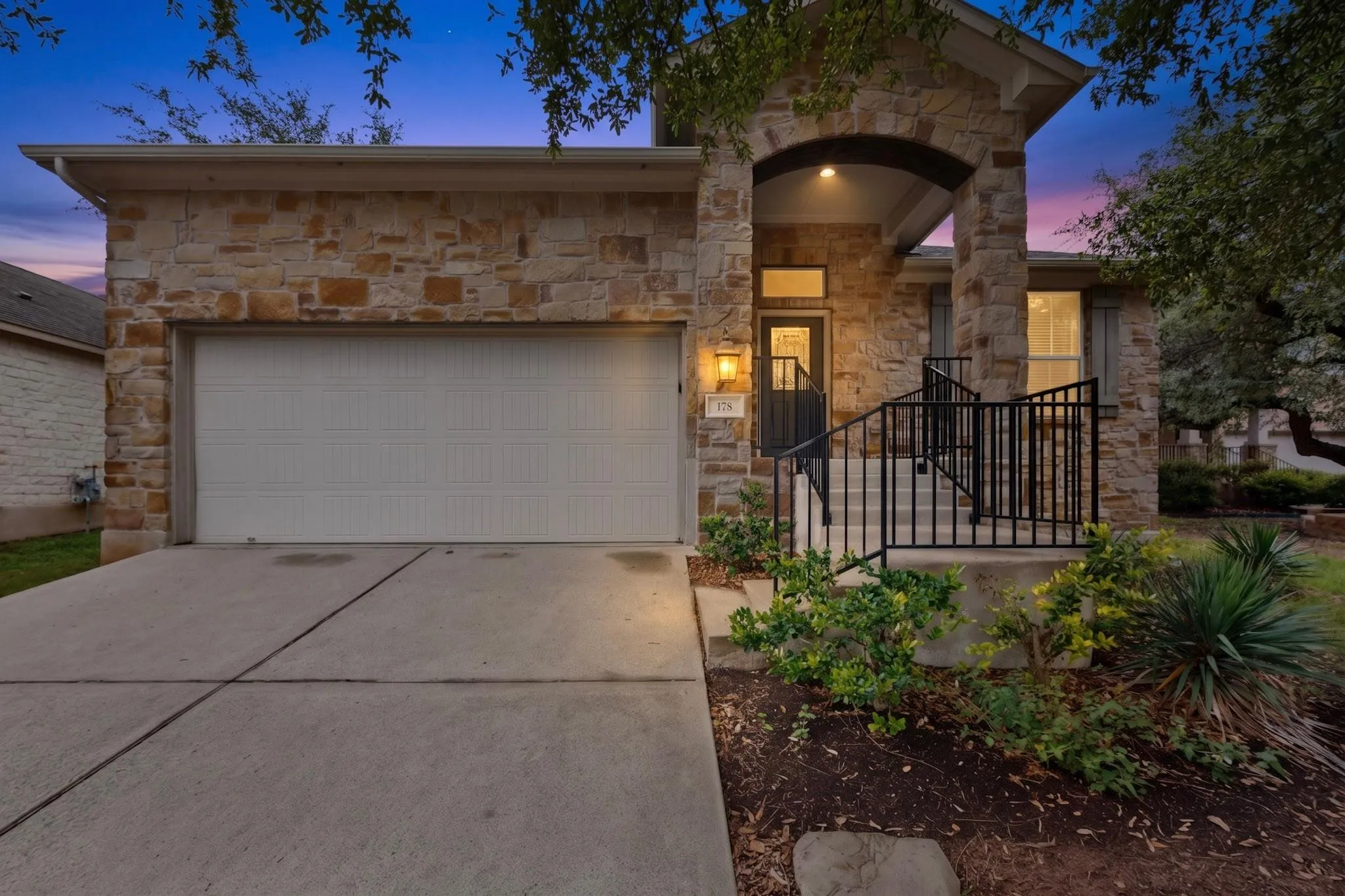 Photo 5 of 178 LIMESTONE TRL