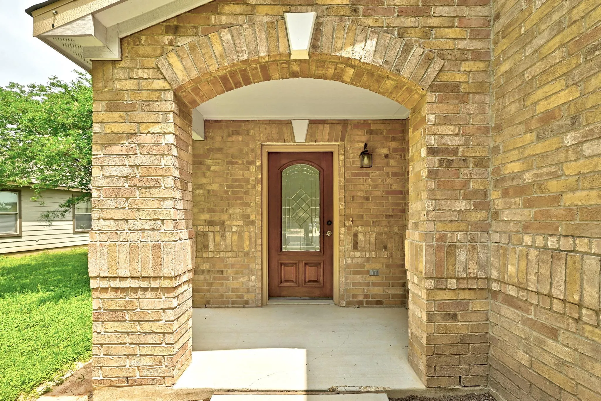 Photo 5 of 6800 BAYTHORNE DR
