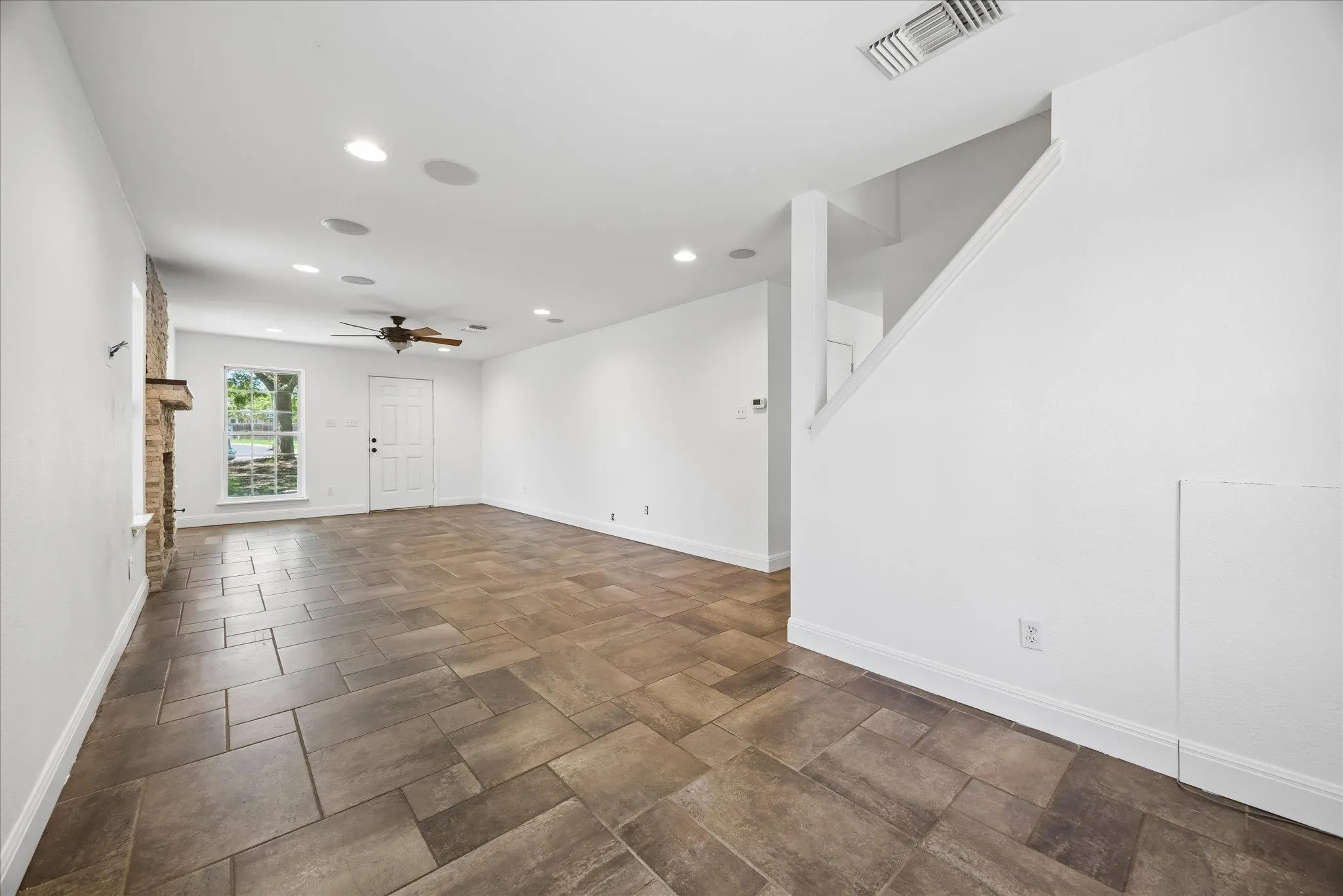 Photo 5 of 8509 COPANO DR