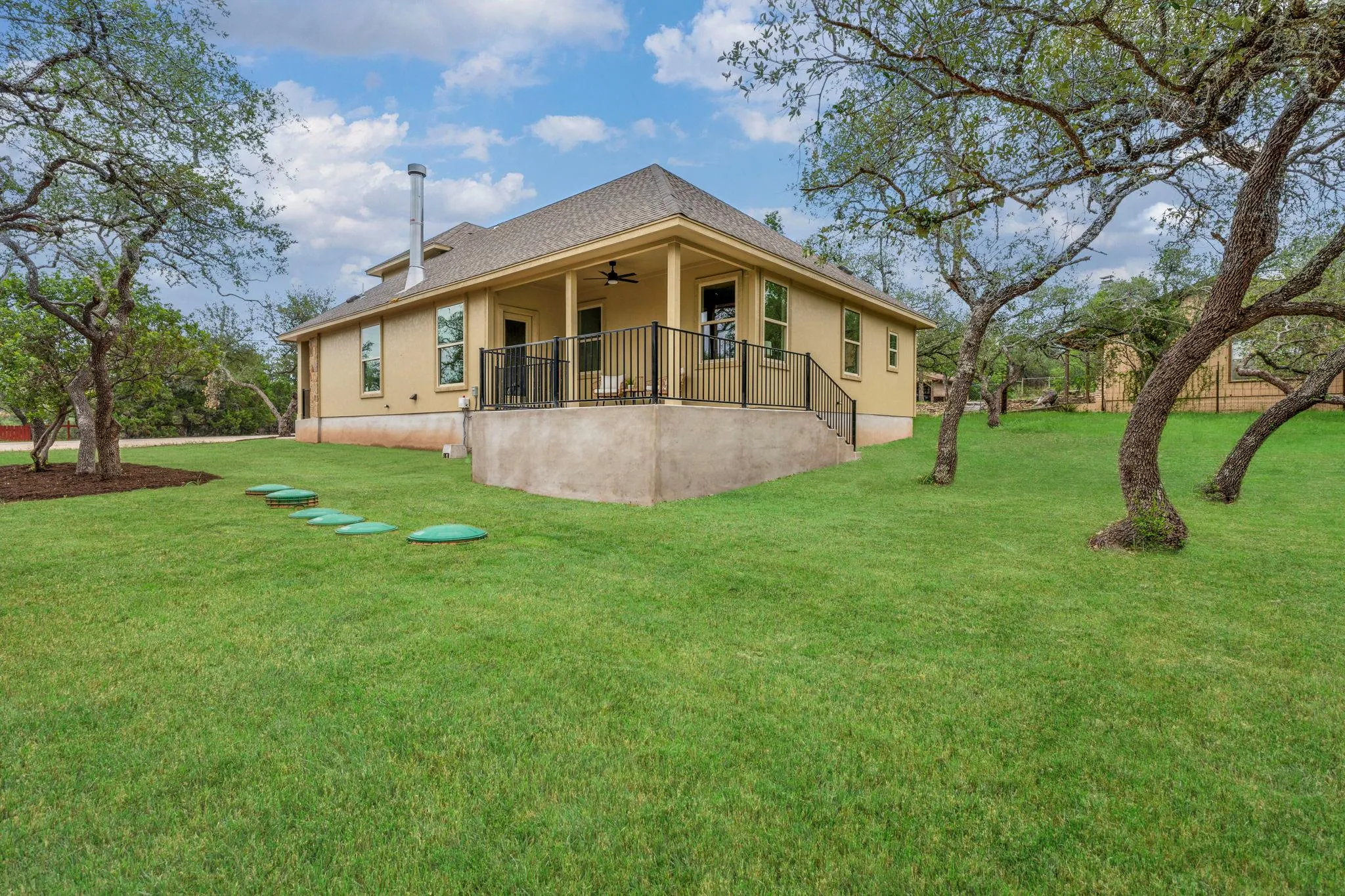 Photo 3 of 112 TWIN CREEK CIR