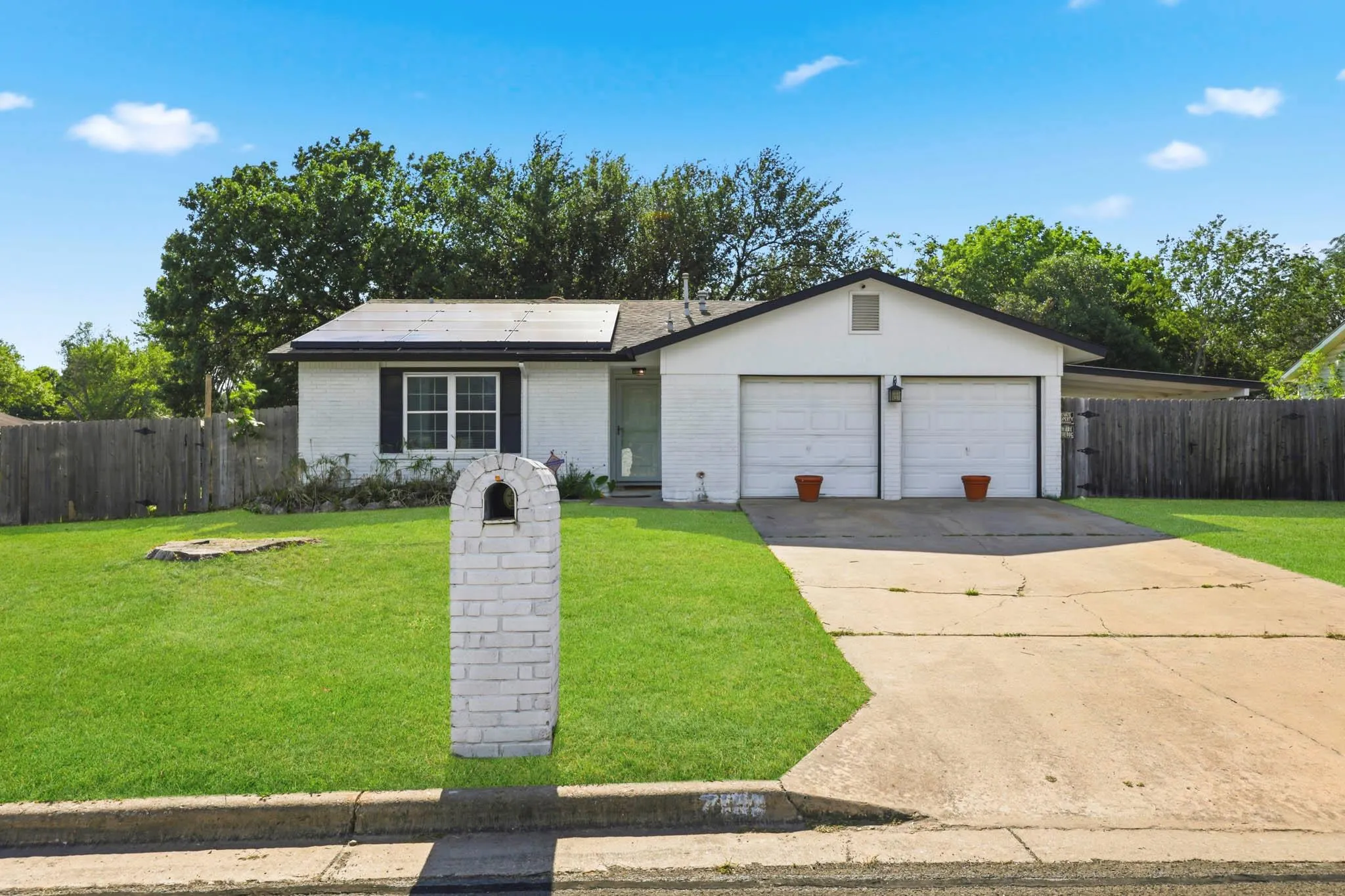 Photo of 7106 MOAT CV, Austin, TX, 78745