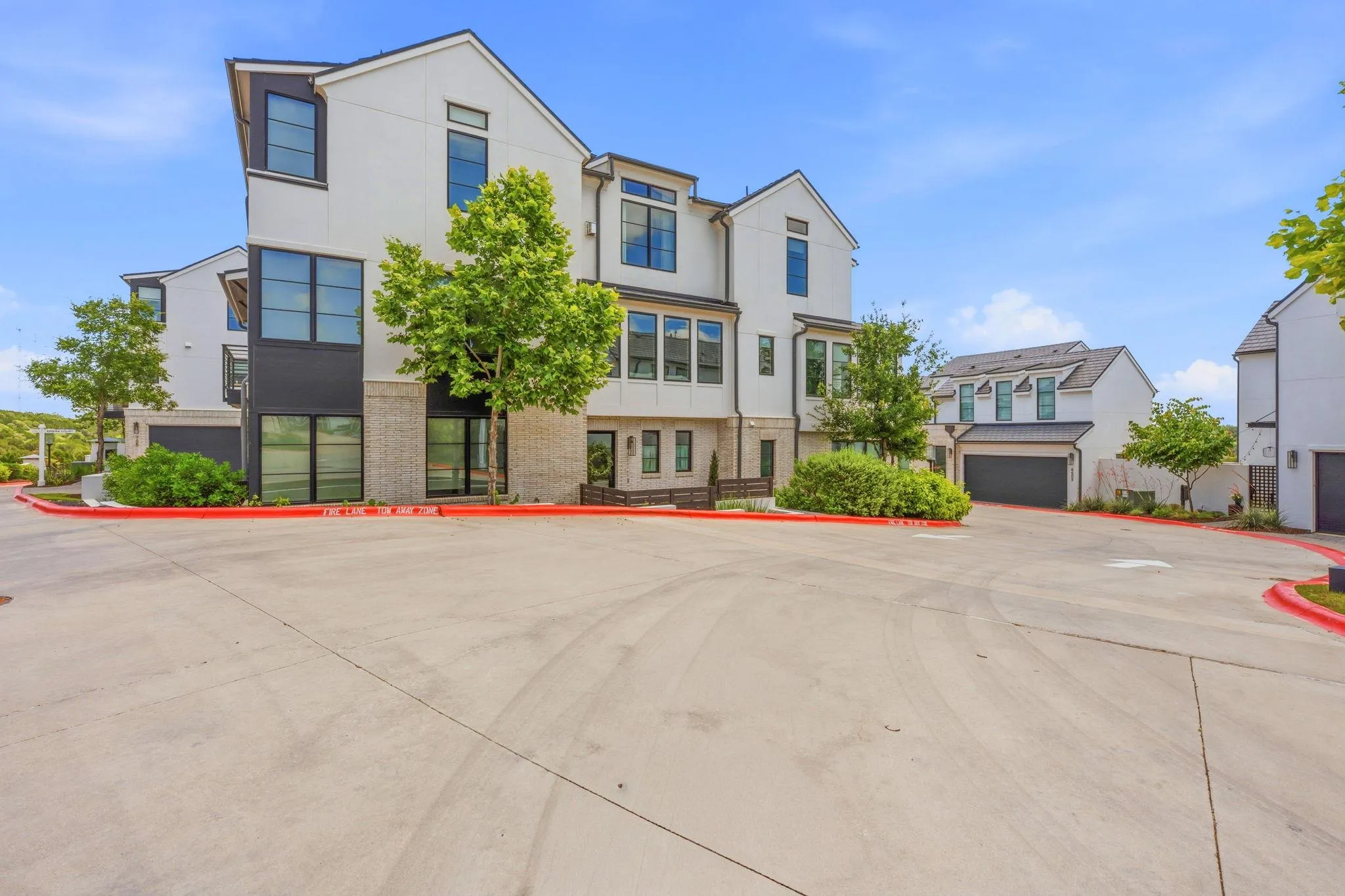 Photo of 702 ARIANA CT, Austin, TX, 78746