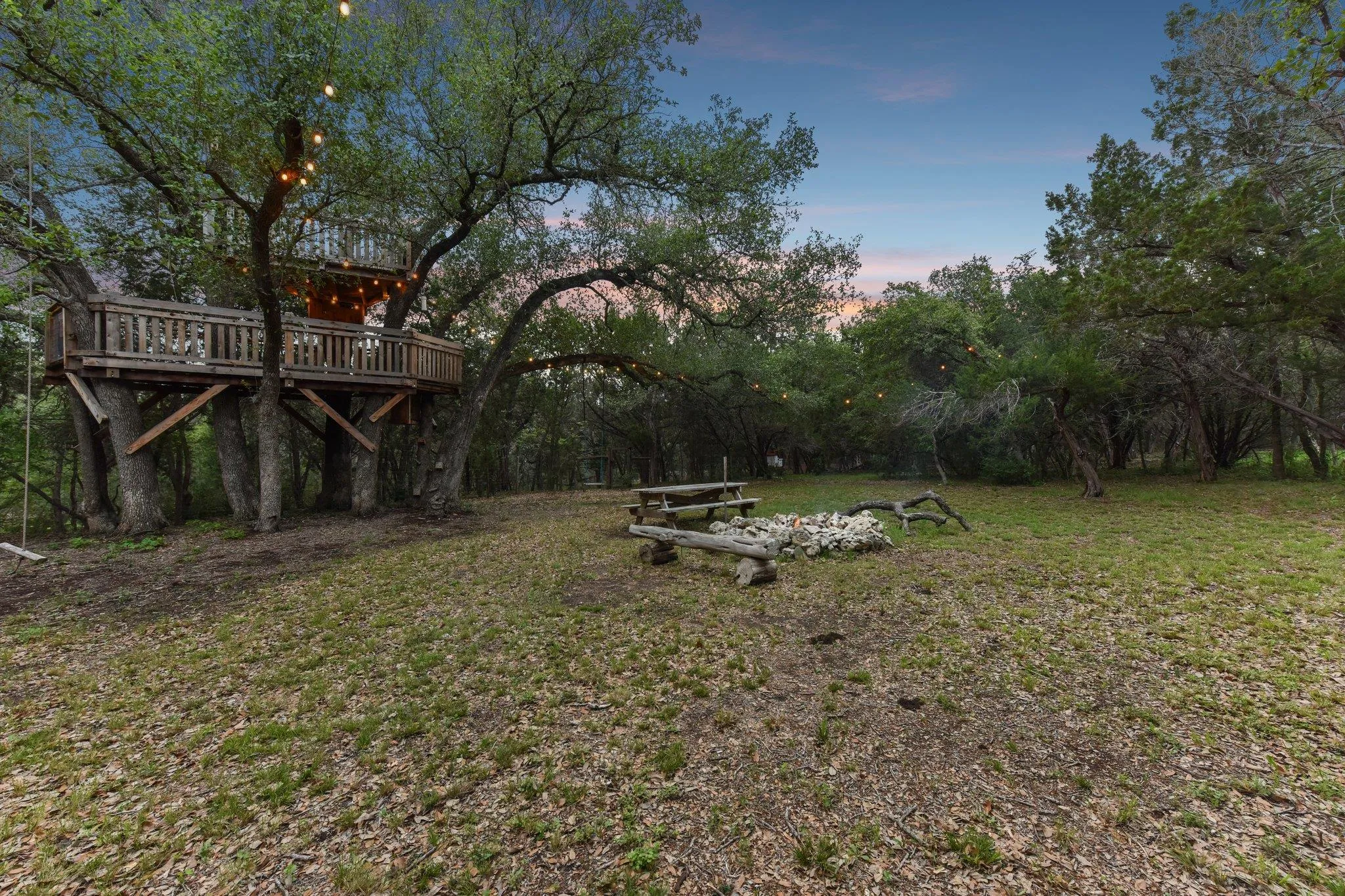 Photo of 9004 TARA LN, Austin, TX, 78737