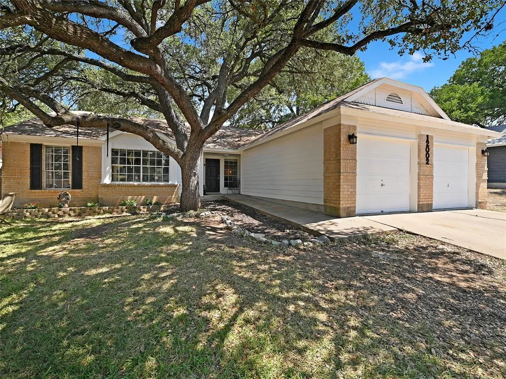 Photo of 12002 ARROWWOOD DR, Austin, TX, 78727