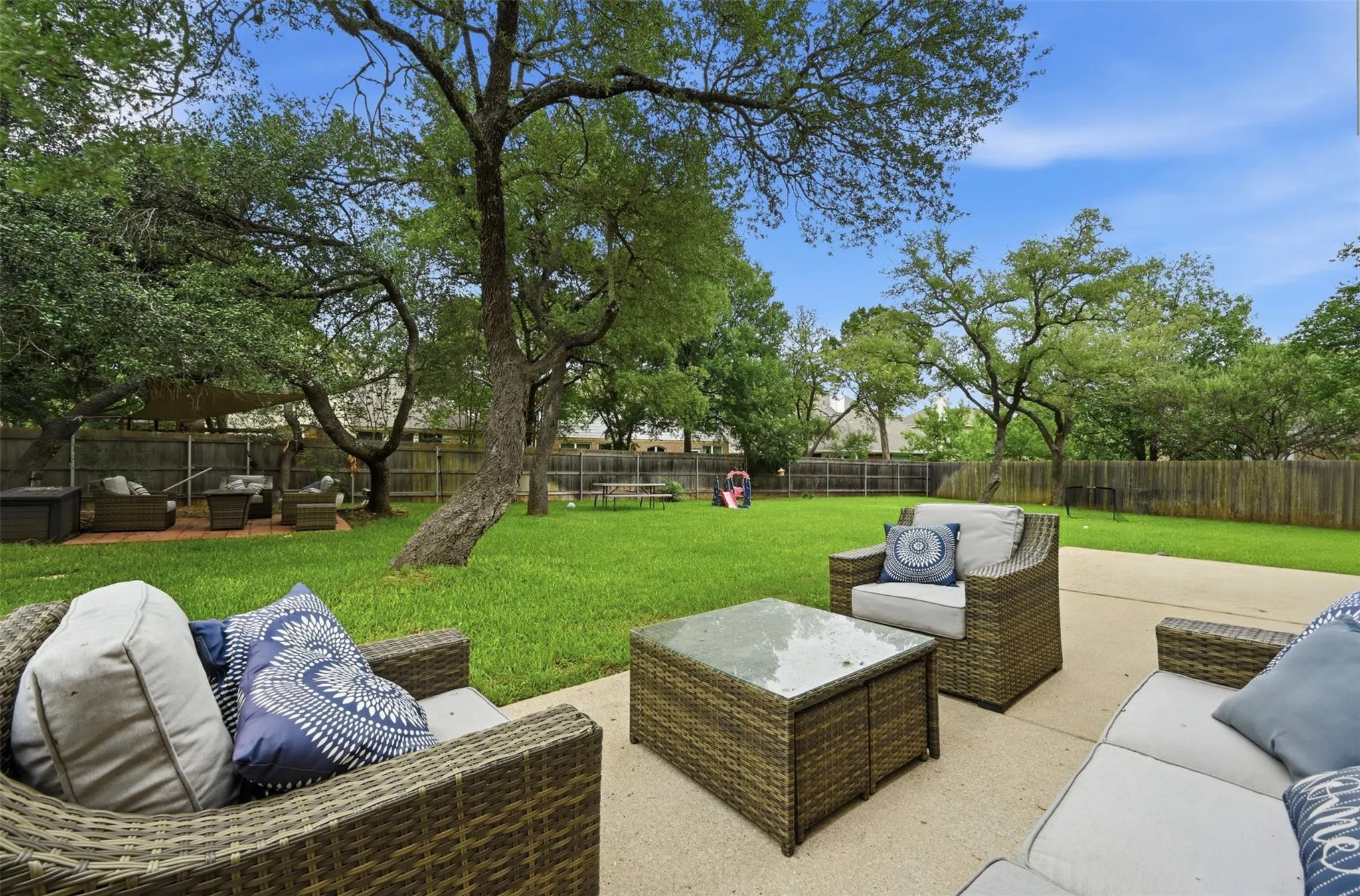 Photo 2 of 5604 BEACHMONT CT