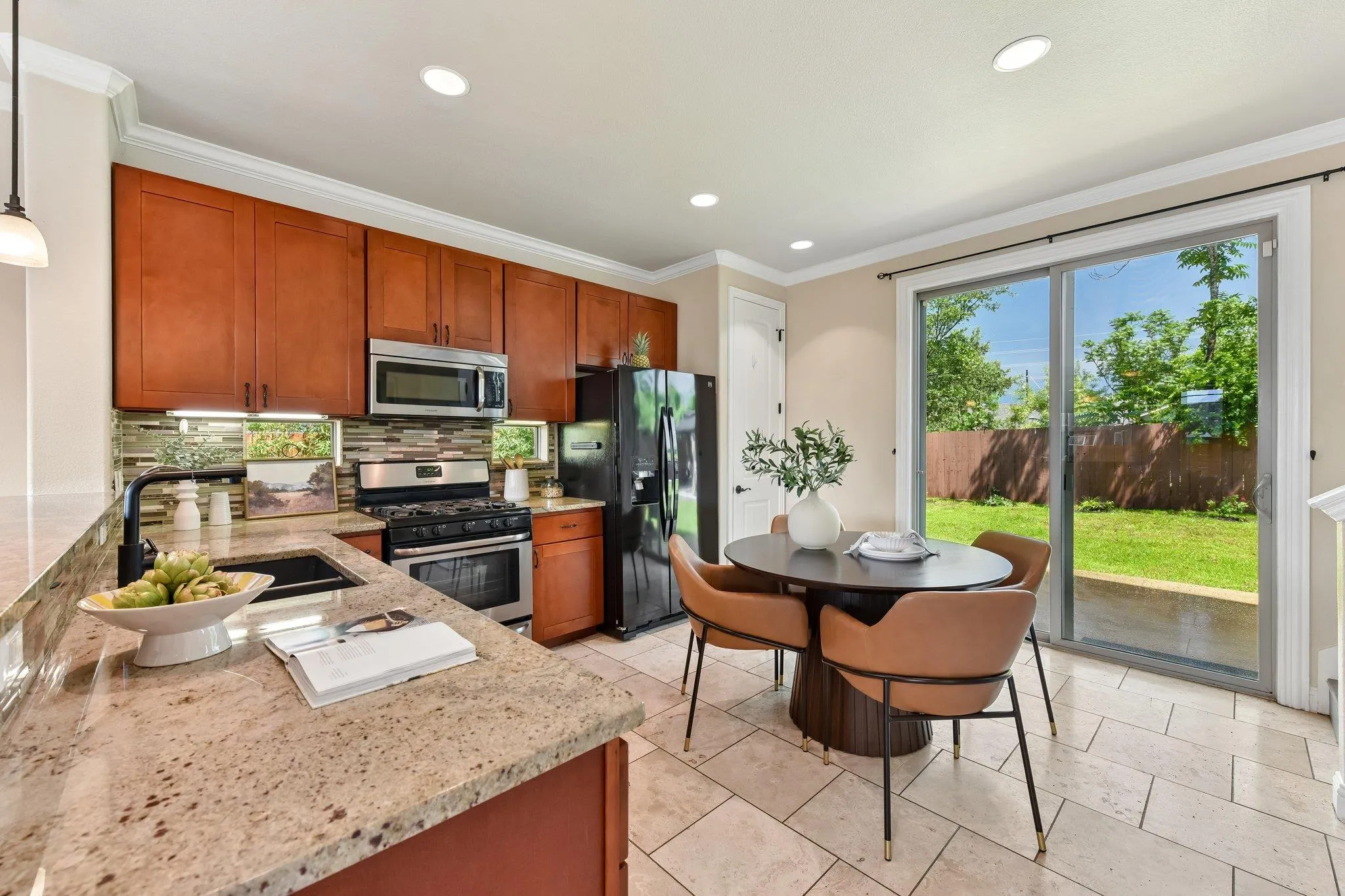 Photo of 1185 SPRINGDALE RD, Austin, TX, 78721