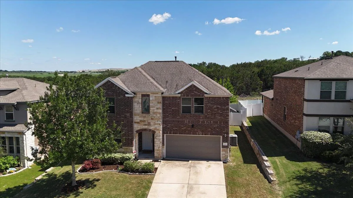 Photo 2 of 11600 RIVER PLANTATION DR