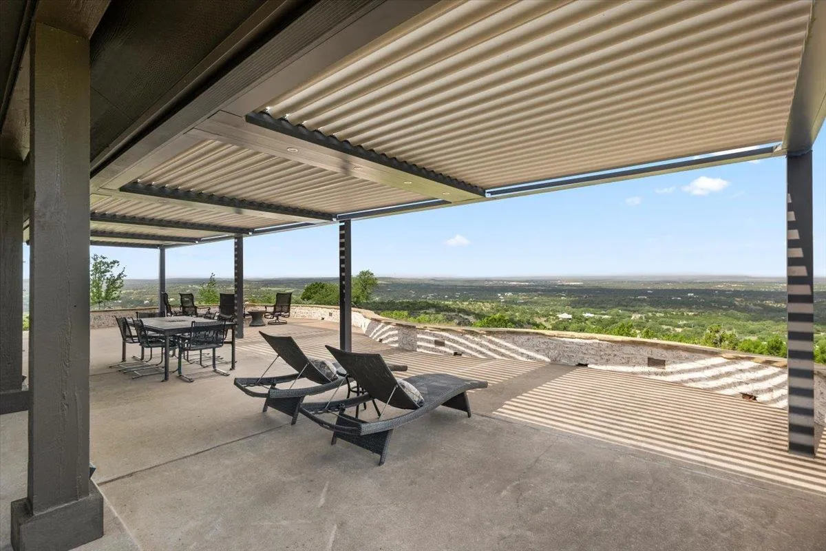 Photo of 6594 W HWY 290, Dripping Springs, TX, 78620