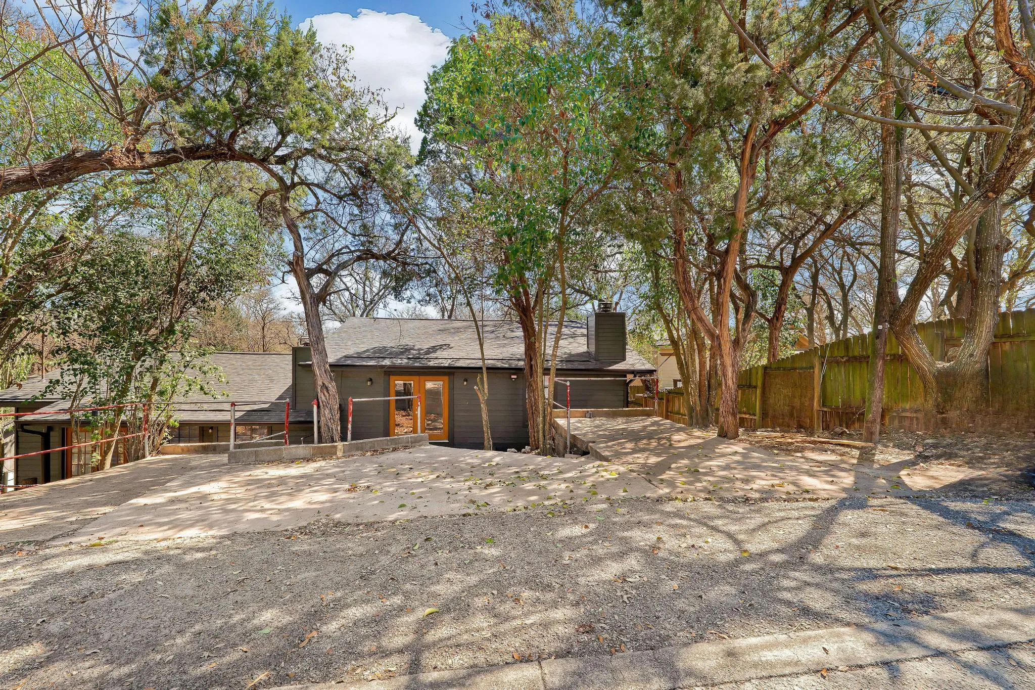 Photo of 903-905 HILLYER ST, San Marcos, TX, 78666