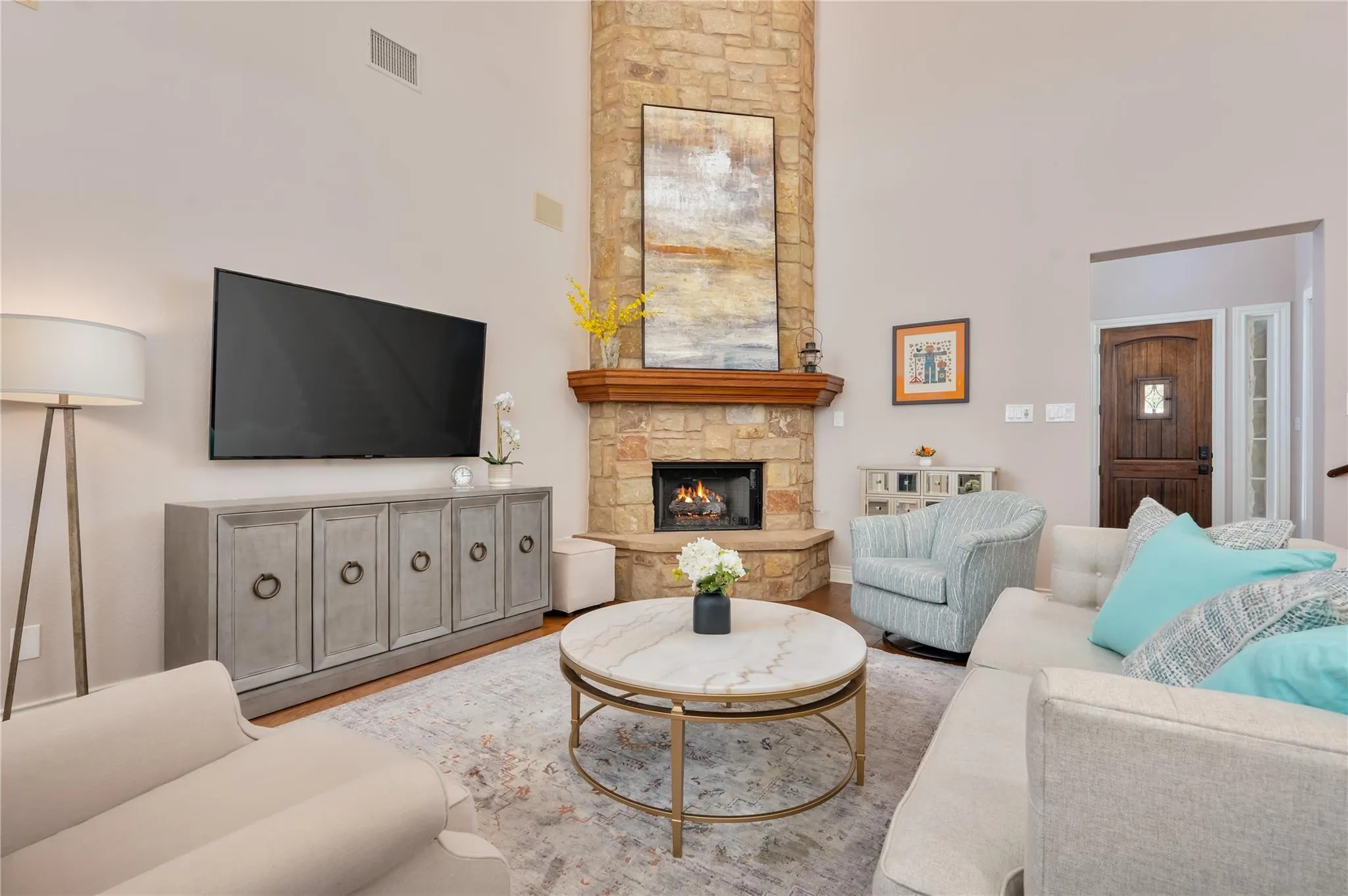 Photo 3 of 424 BELFORTE AVE #31