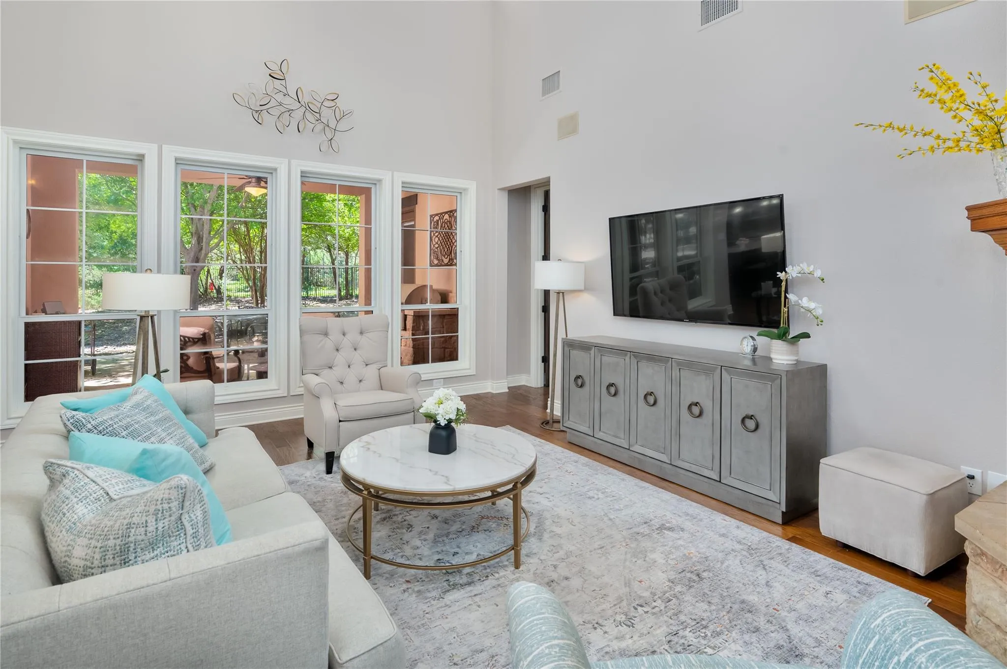 Photo 4 of 424 BELFORTE AVE #31