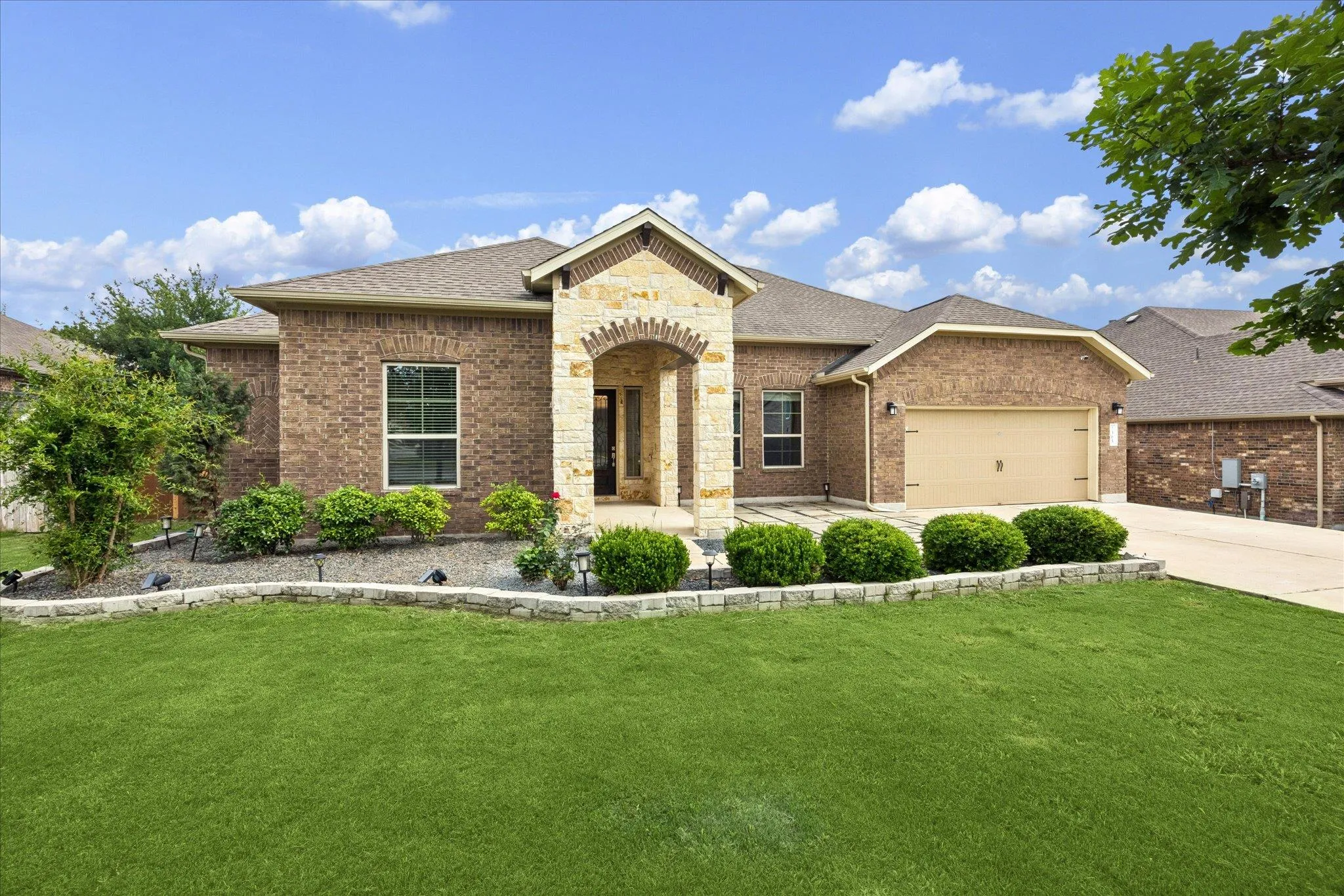 Photo of 365 ARAPAHO DR, Kyle, TX, 78640