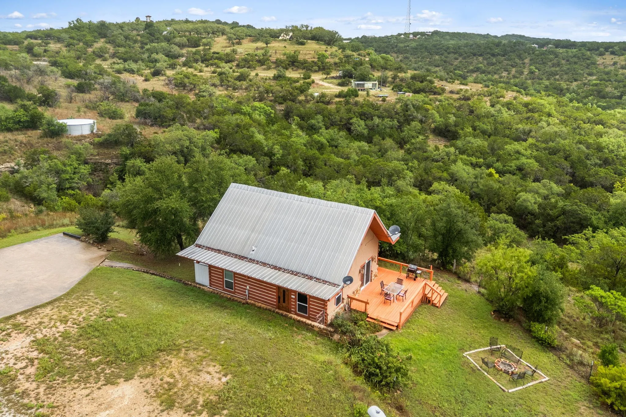 Photo of 28537 PARADISE MANOR DR, Marble Falls, TX, 78654