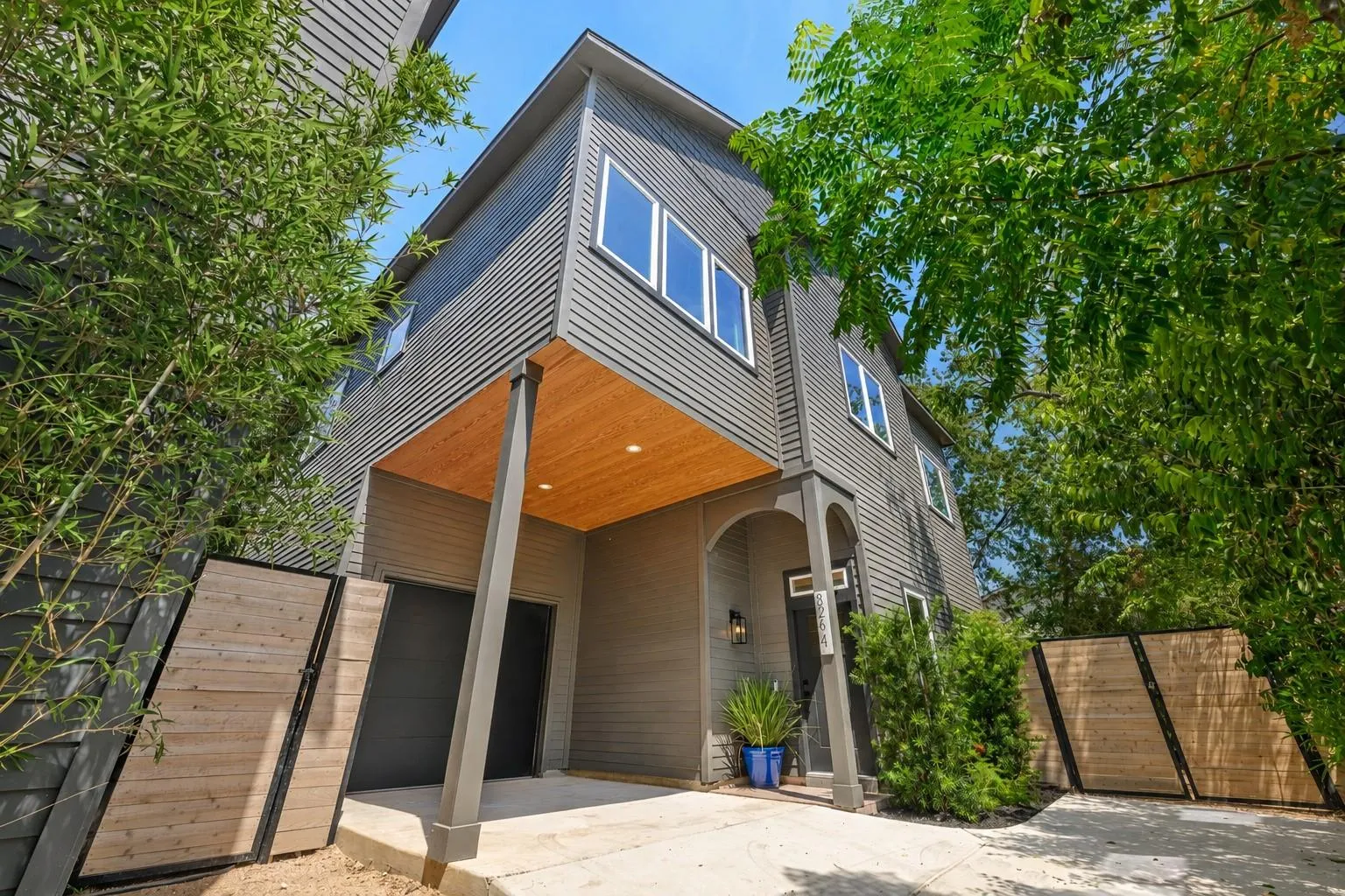 Photo of 826 MORROW ST #4, Austin, TX, 78757