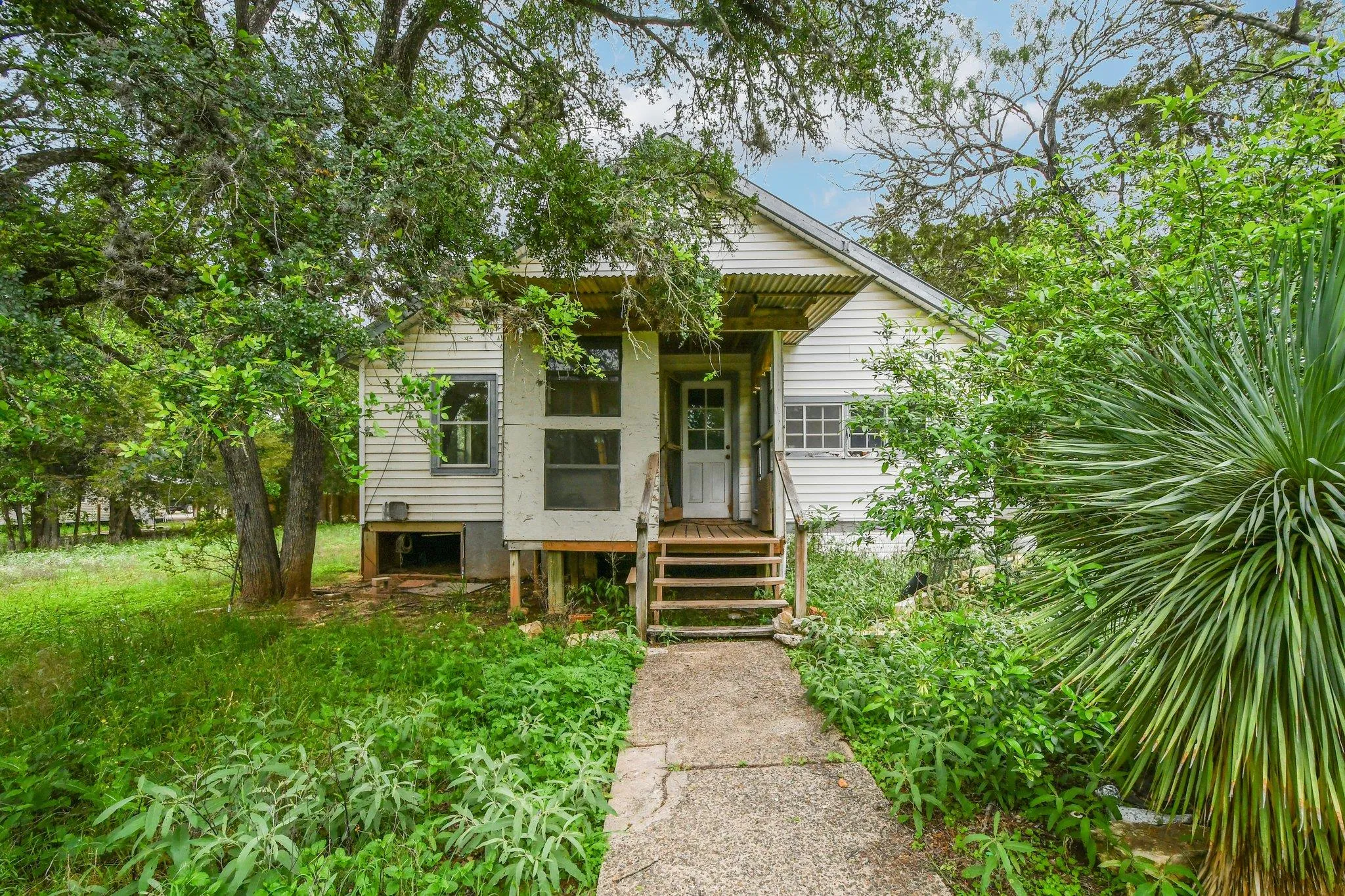 Photo of 116 HART LN, Cedar Creek, TX, 78612