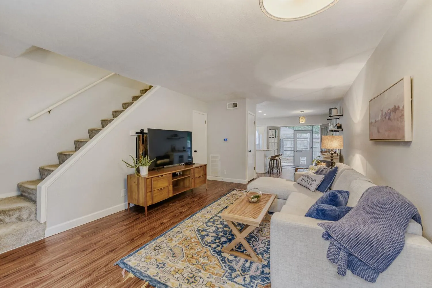 Photo 4 of 1912 LIGHTSEY RD #6