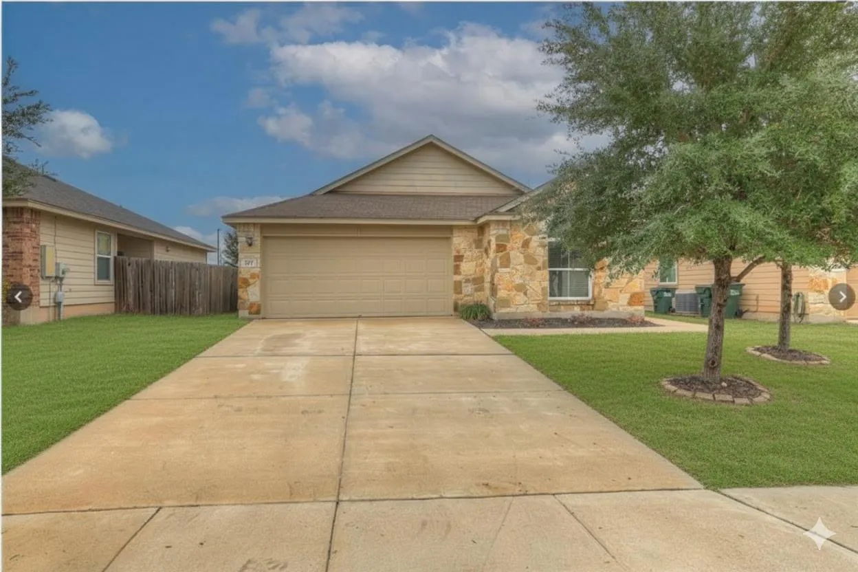 Photo of 217 TERON DR, San Marcos, TX, 78666