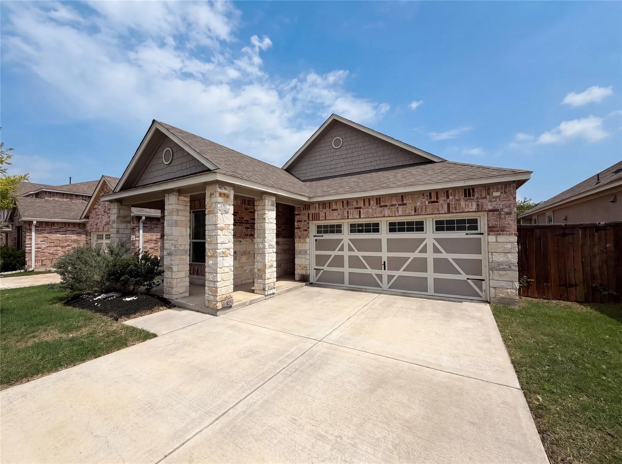 Photo of 401 FORT WILLIAM ST #33, Hutto, TX, 78634