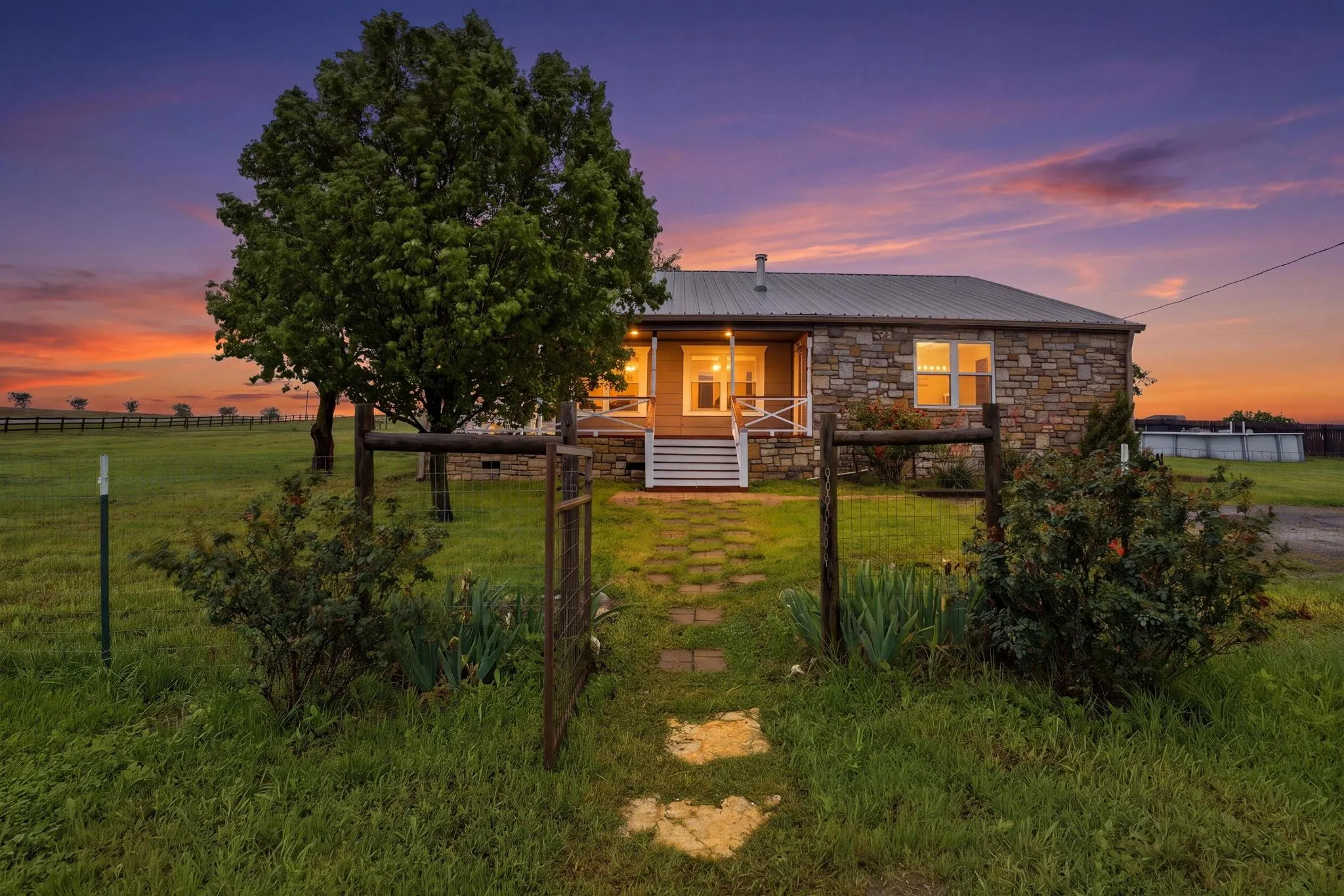 Photo of 1000 COUNTY ROAD 458, Coupland, TX, 78615