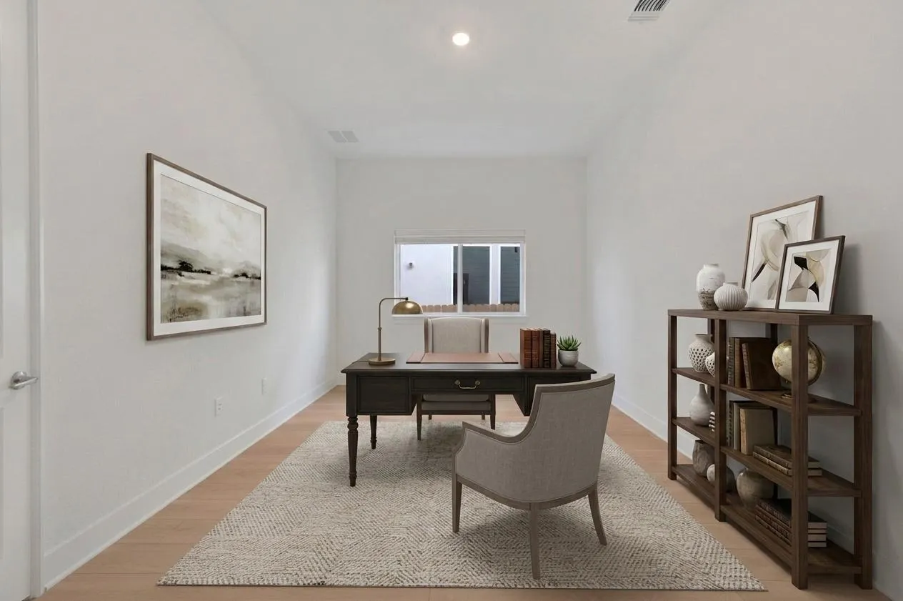 Photo 4 of 129 PINYON PINE DR