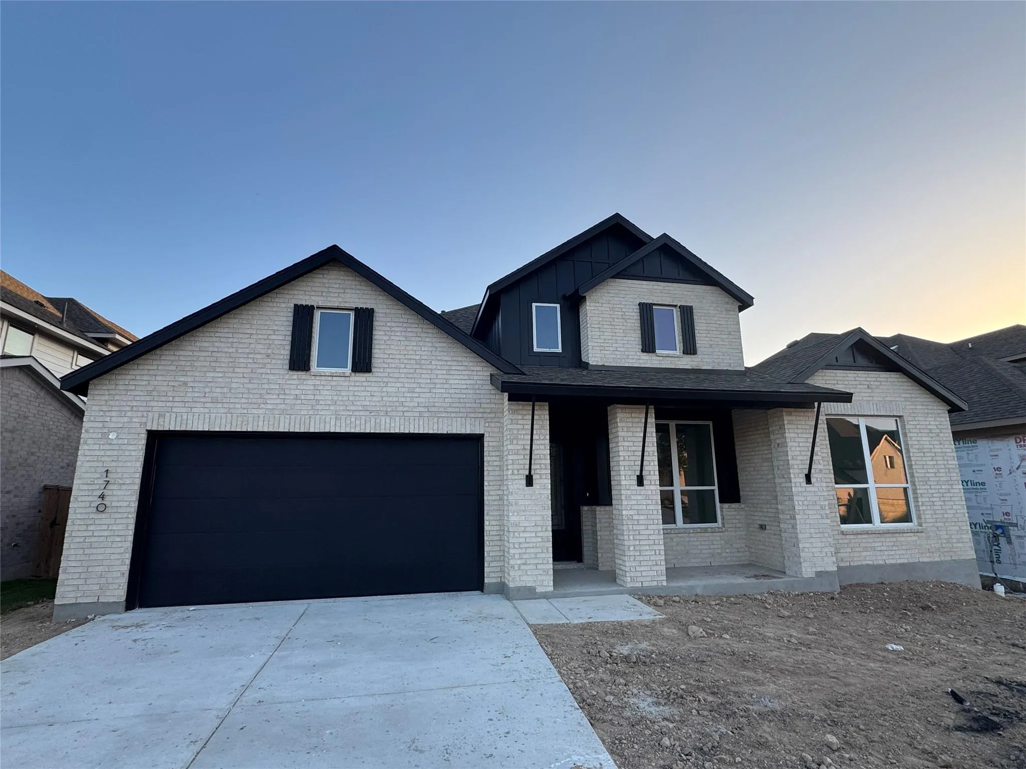 Photo 2 of 1740 SNOWDROP DR