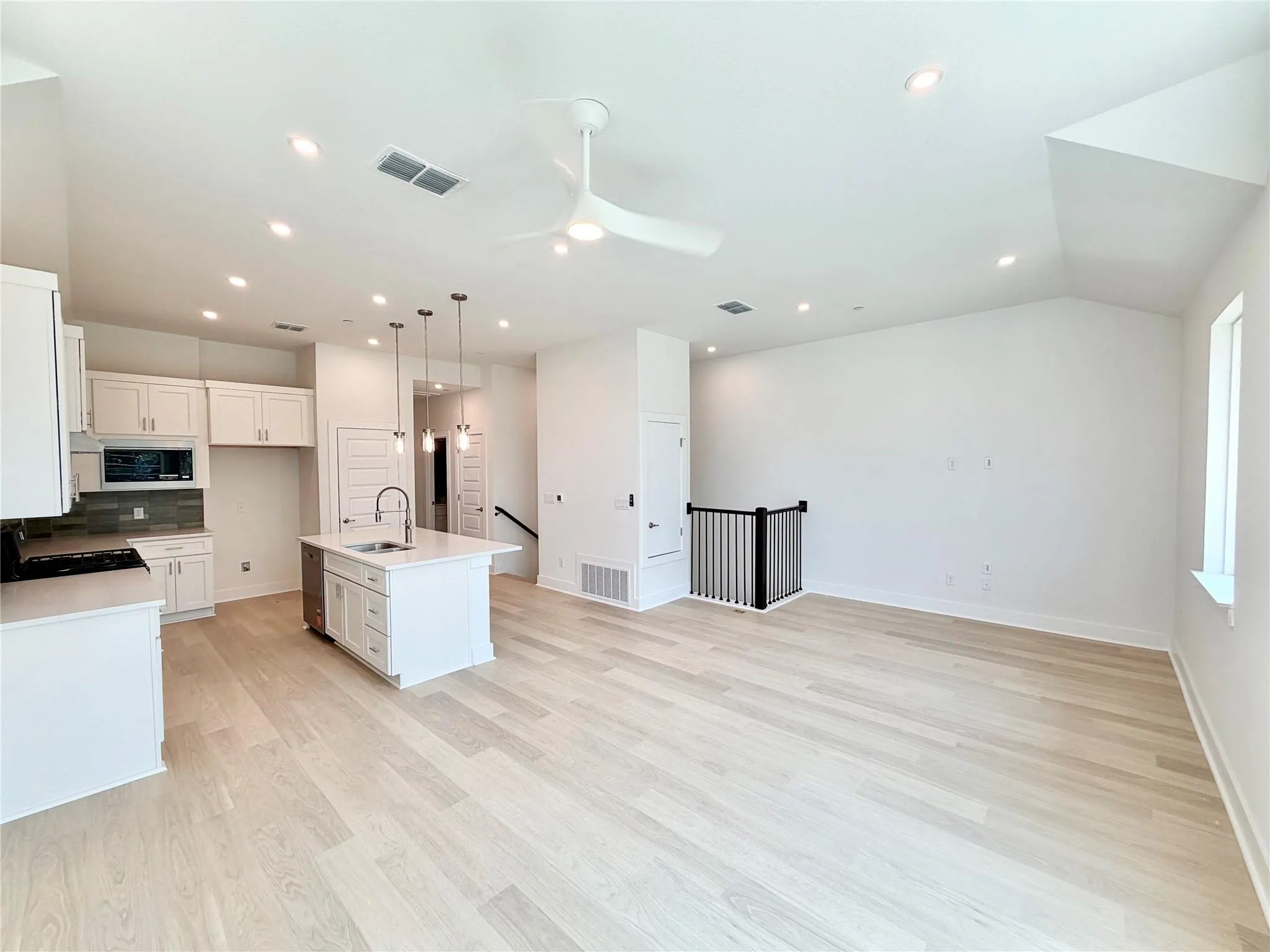 Photo of 200 W 56TH ST #8101, Austin, TX, 78751
