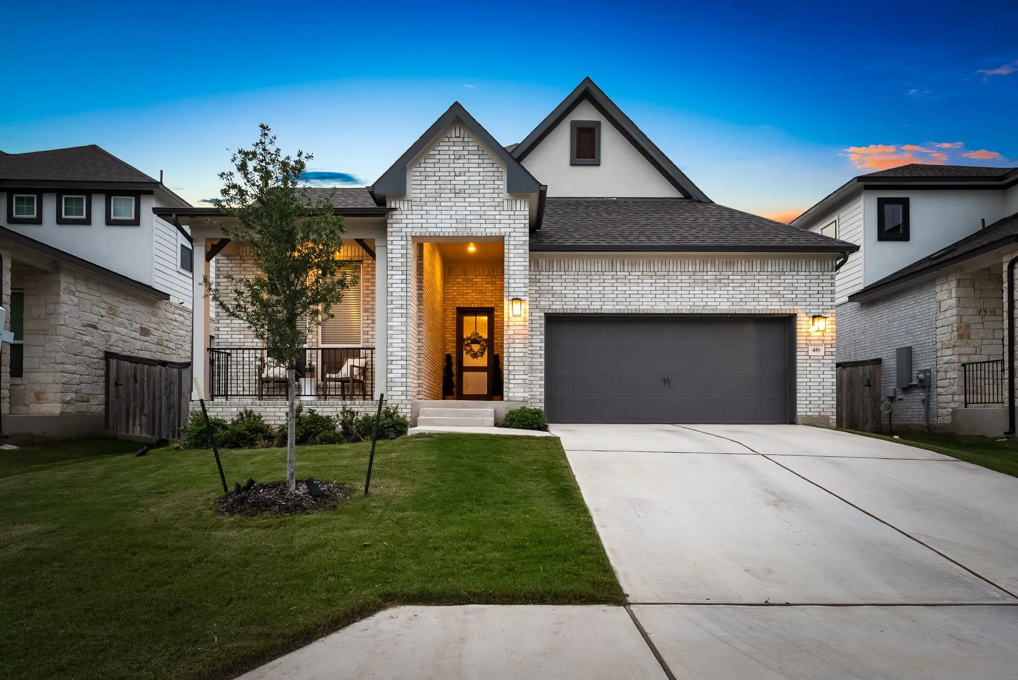 Photo 3 of 416 CRESCENT HEIGHTS DR