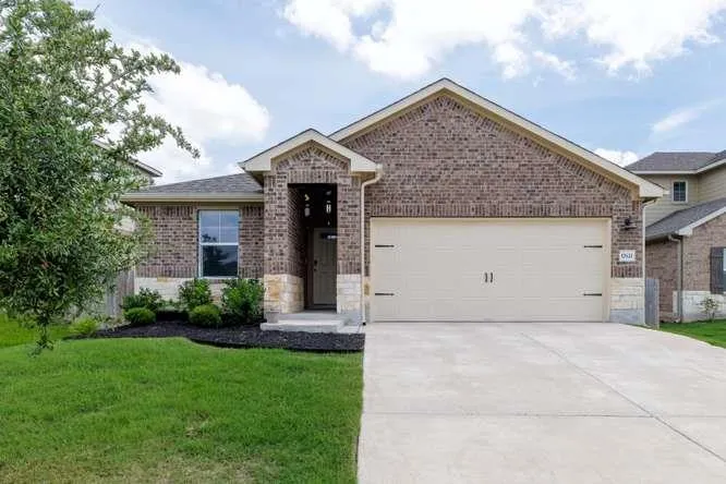 Photo 2 of 17621 FAIRBRIDGE LN