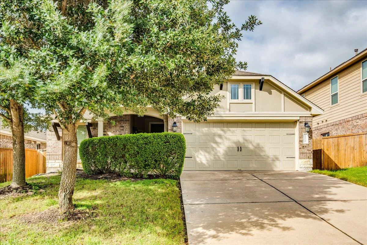 Photo of 124 COMPASS LN, Kyle, TX, 78640