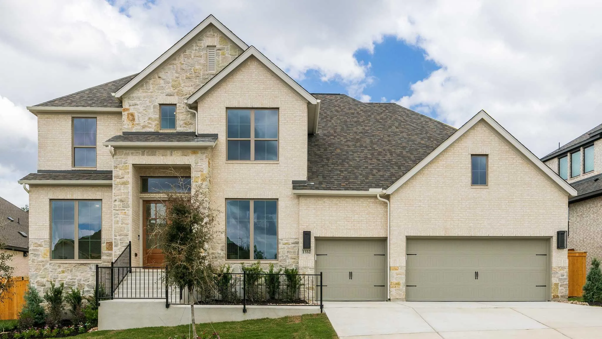 Photo of 1332 JOLIE ROSE BND, Leander, TX, 78641