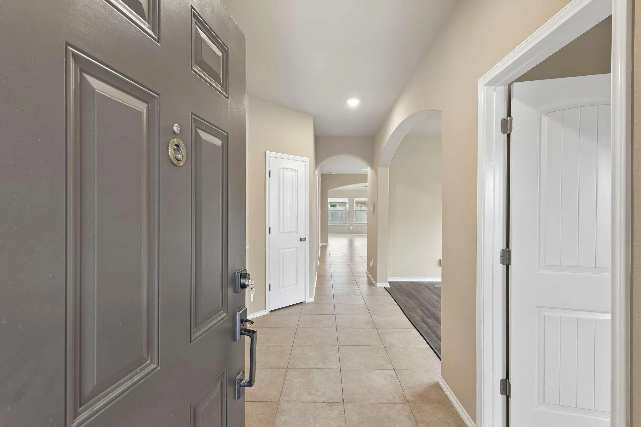 Photo 4 of 18816 KEELI LN