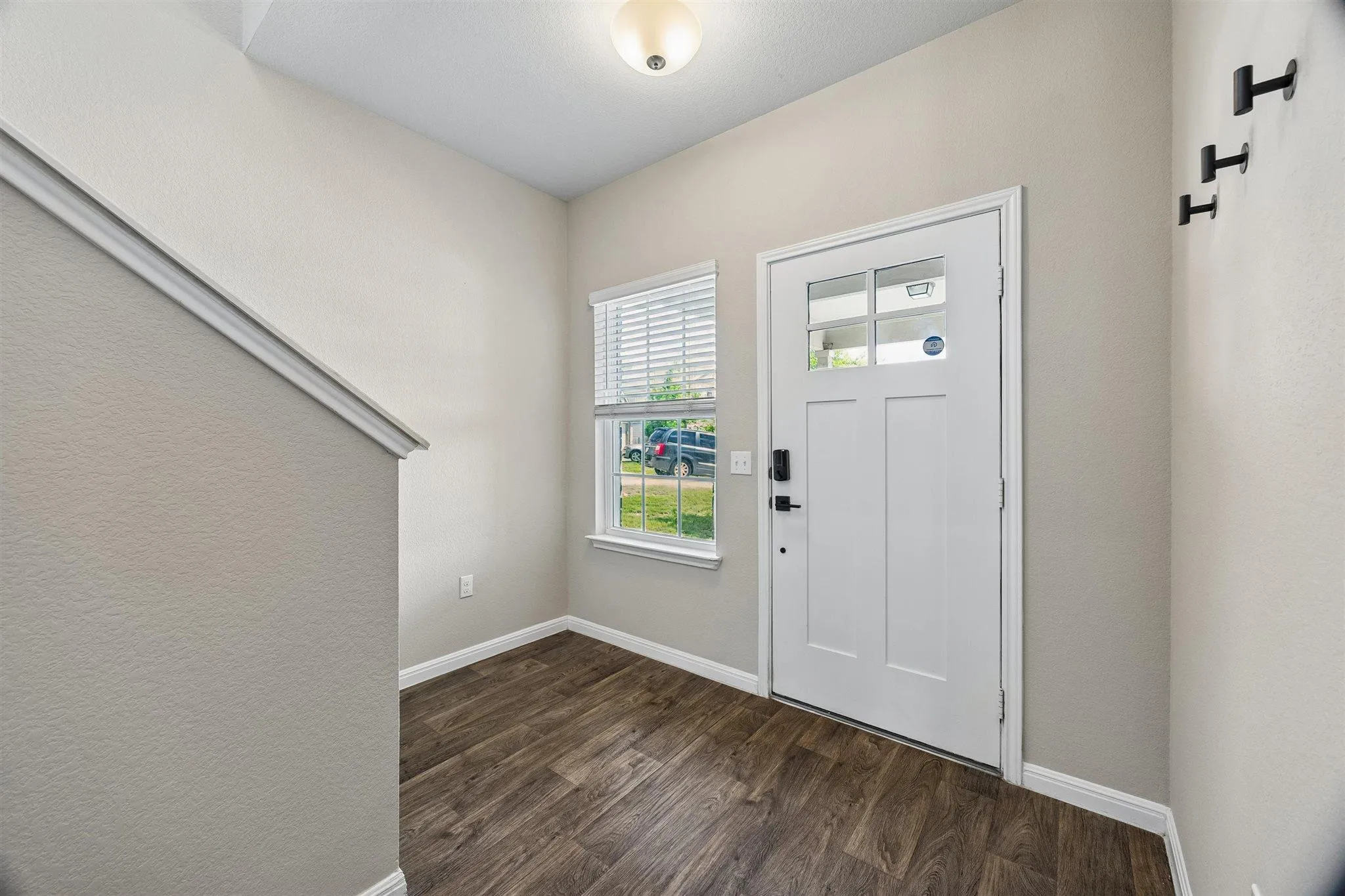 Photo 5 of 104 BLUE SAGE DR
