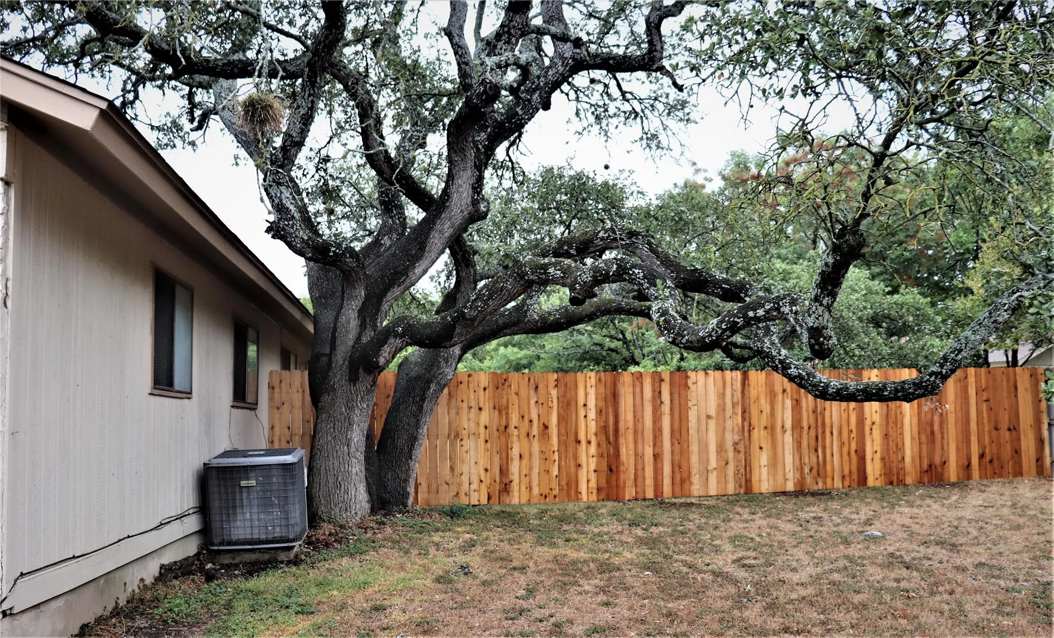 Photo 3 of 1202 LEANDER RD #A & B