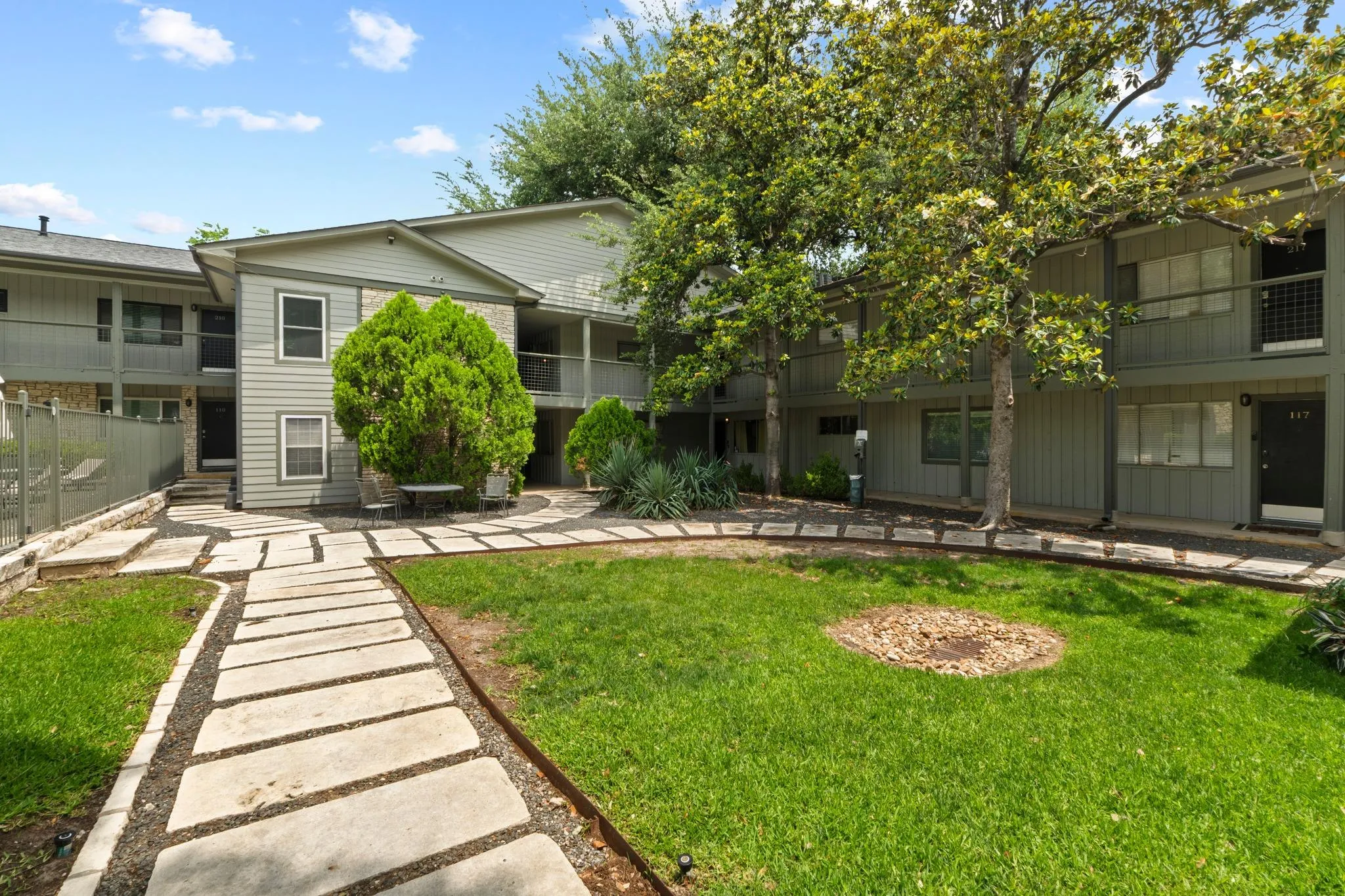 Photo of 2303 EAST SIDE DR #211, Austin, TX, 78704