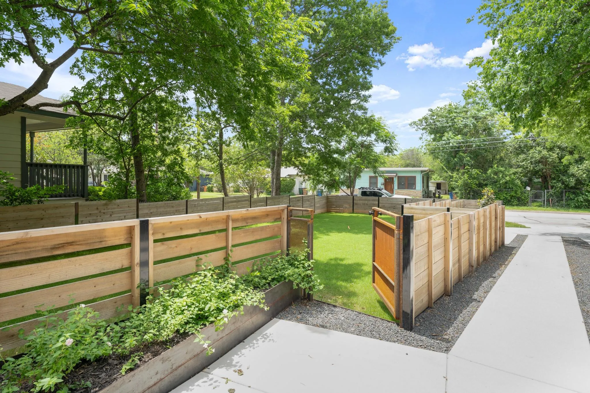 Photo 4 of 5511 JOE SAYERS AVE #A