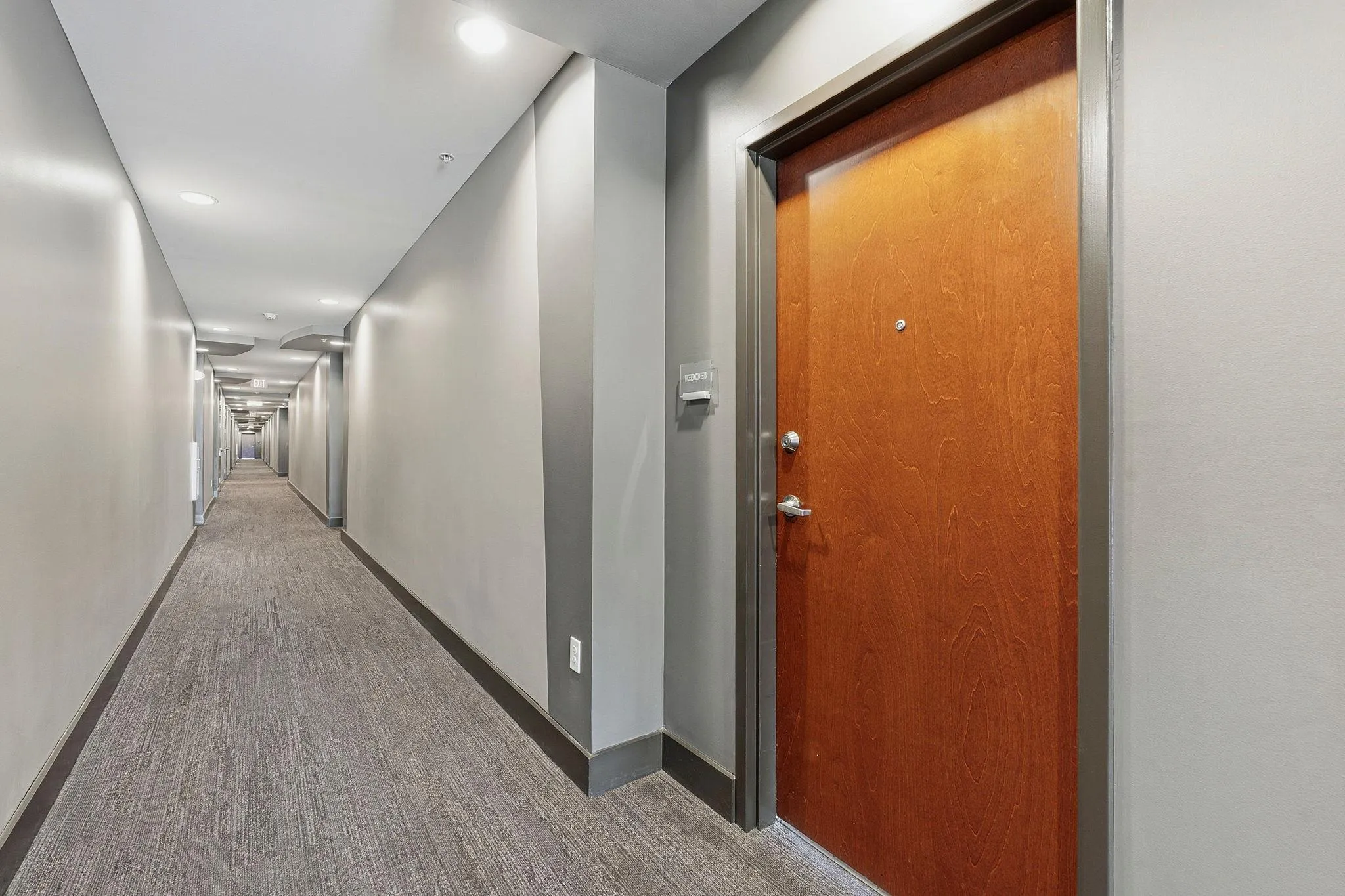 Photo 4 of 360 NUECES ST #1303